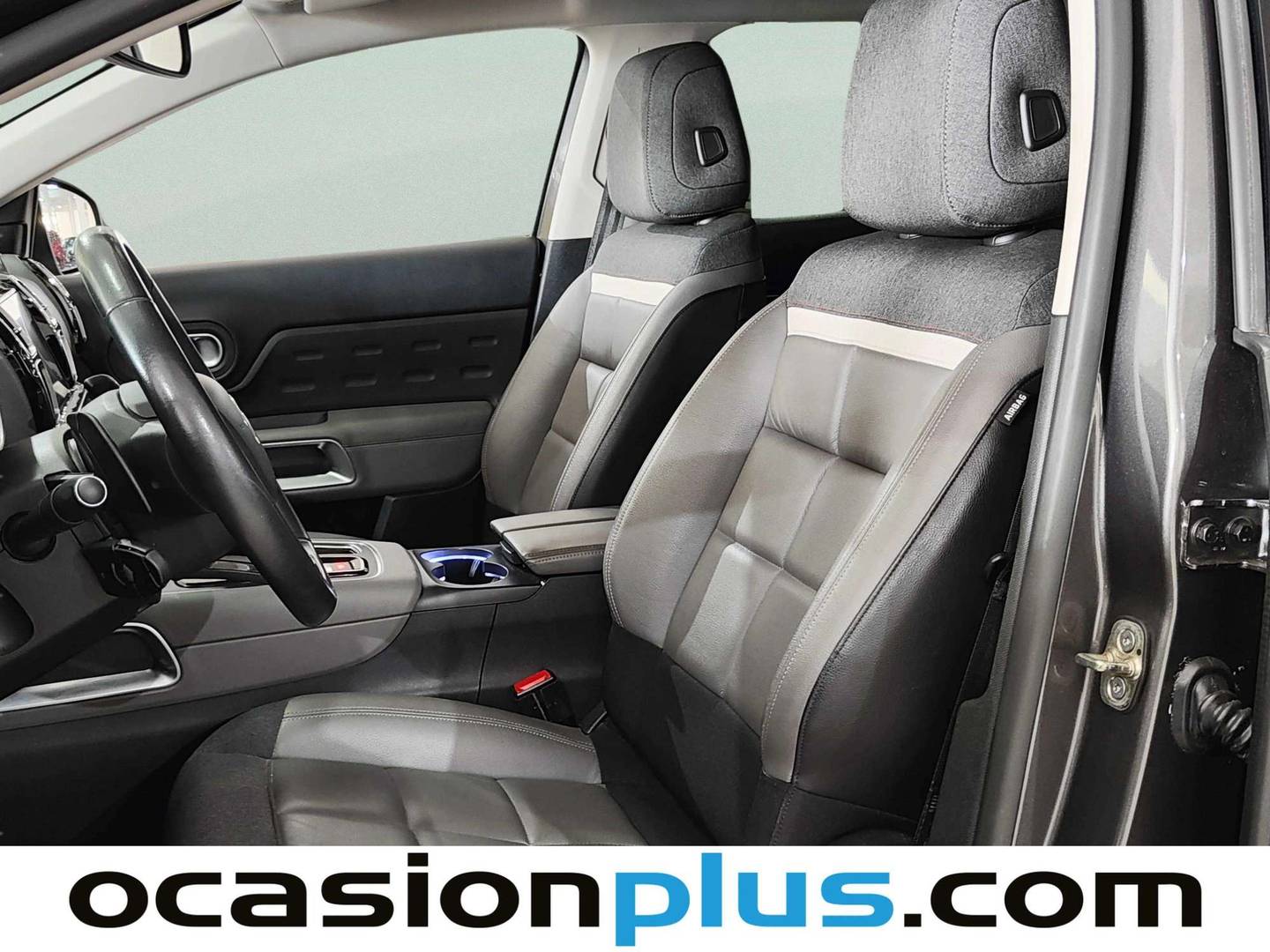 Foto asientos delanteros Citroën C5 Aircross Citroën C5 Aircross BlueHdi 130 S&S Shine EAT8 (131 CV)