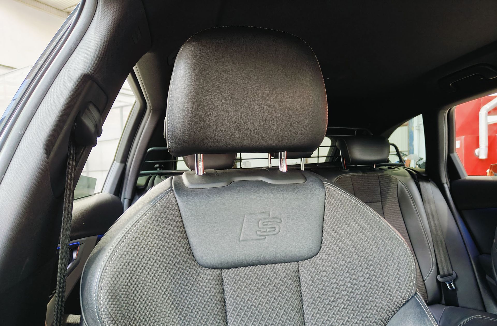Audi A4 Avant S line 2.0 TDI S tronic - foto 11