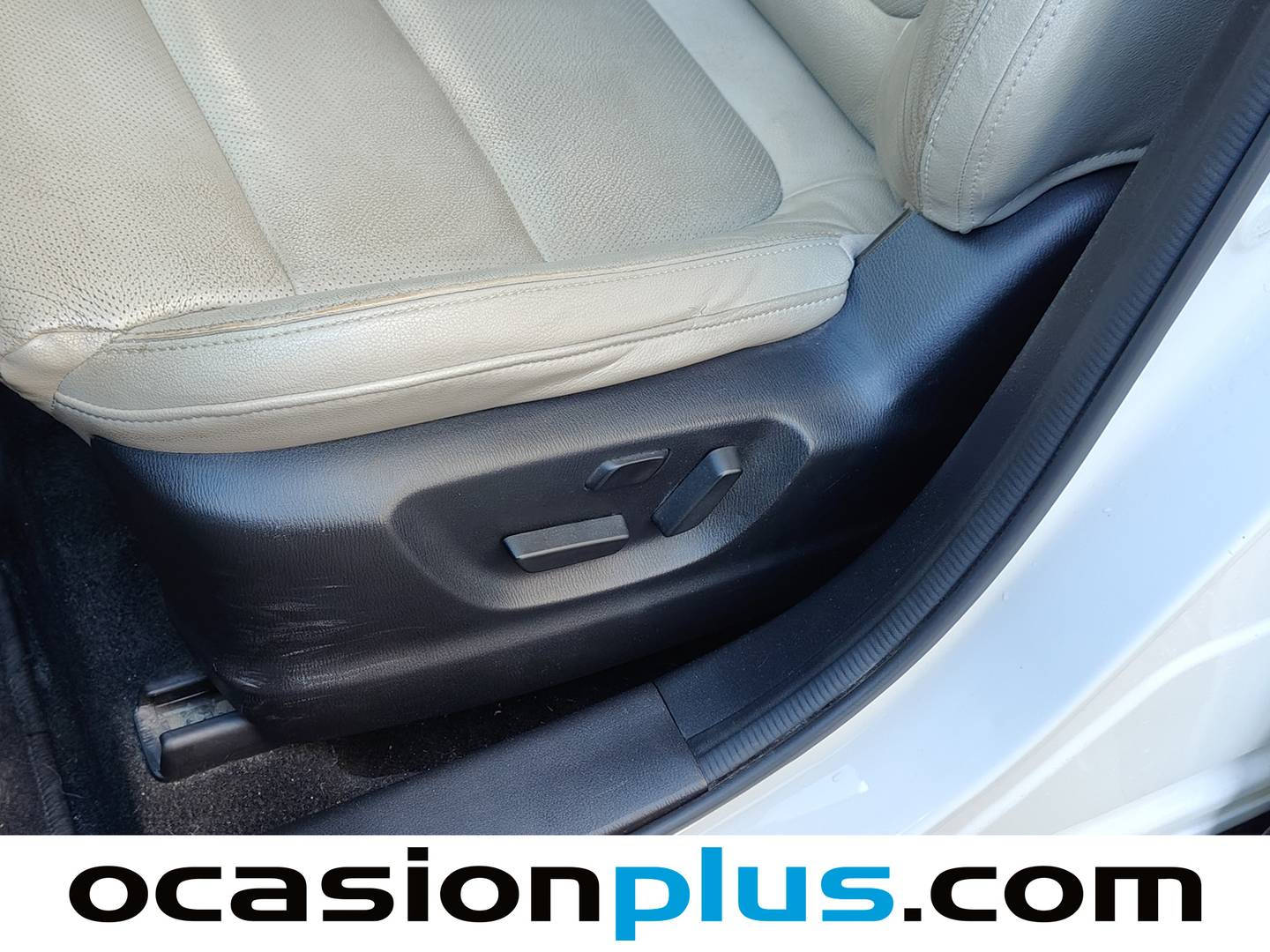 Foto Mazda CX-5 Mazda CX-5 2.2 DE Luxury 4WD AT (175 CV)