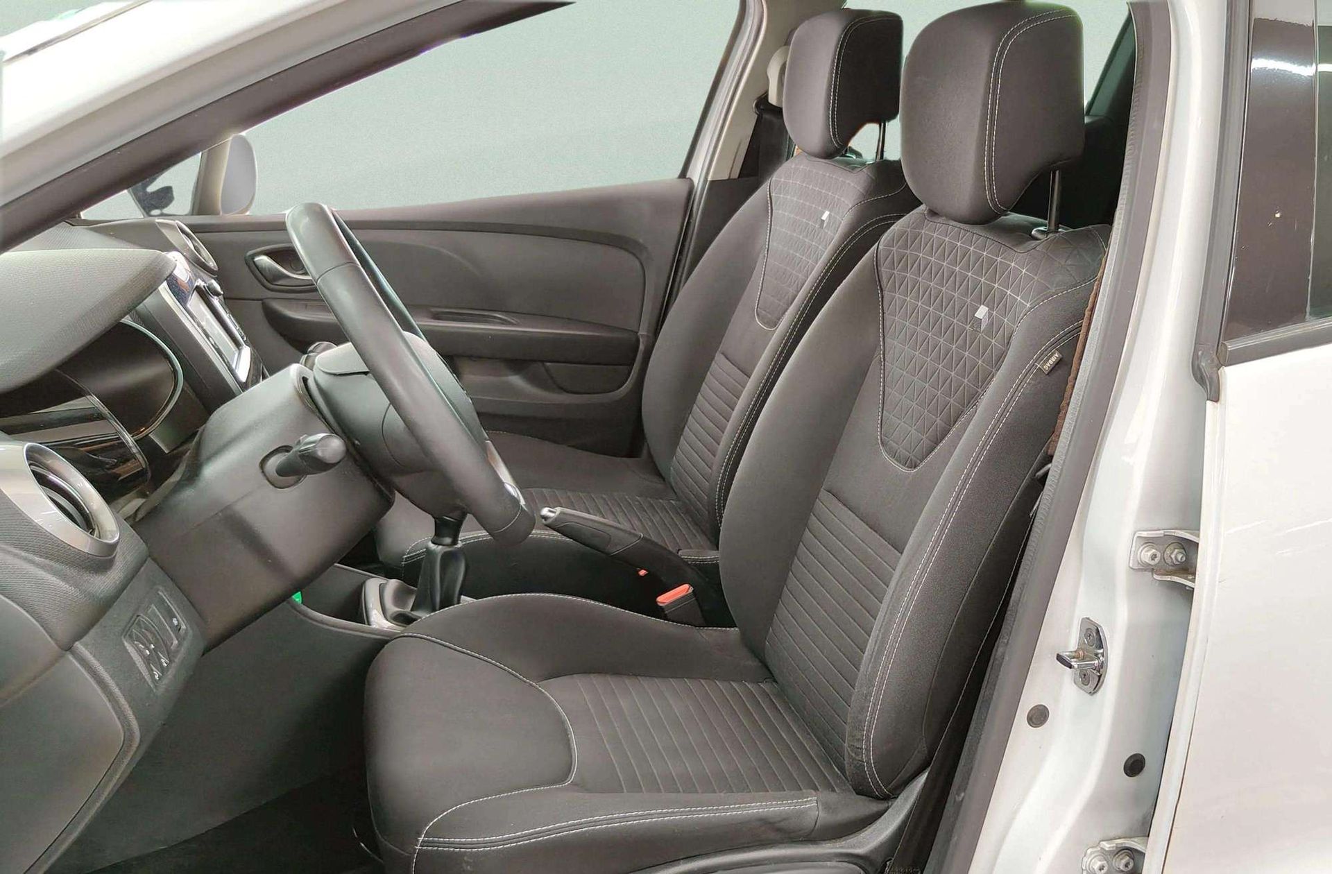 Renault Clio Limited Energy TCe - foto 12