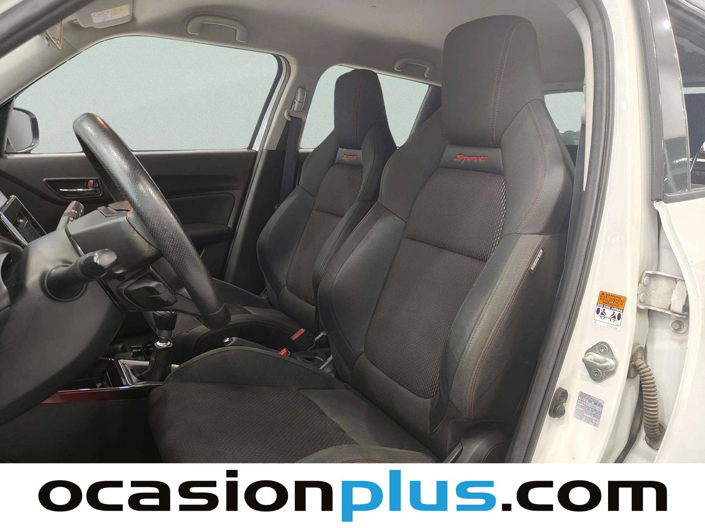 Foto asientos delanteros Suzuki Swift Suzuki Swift 1.4T Sport (140 CV)
