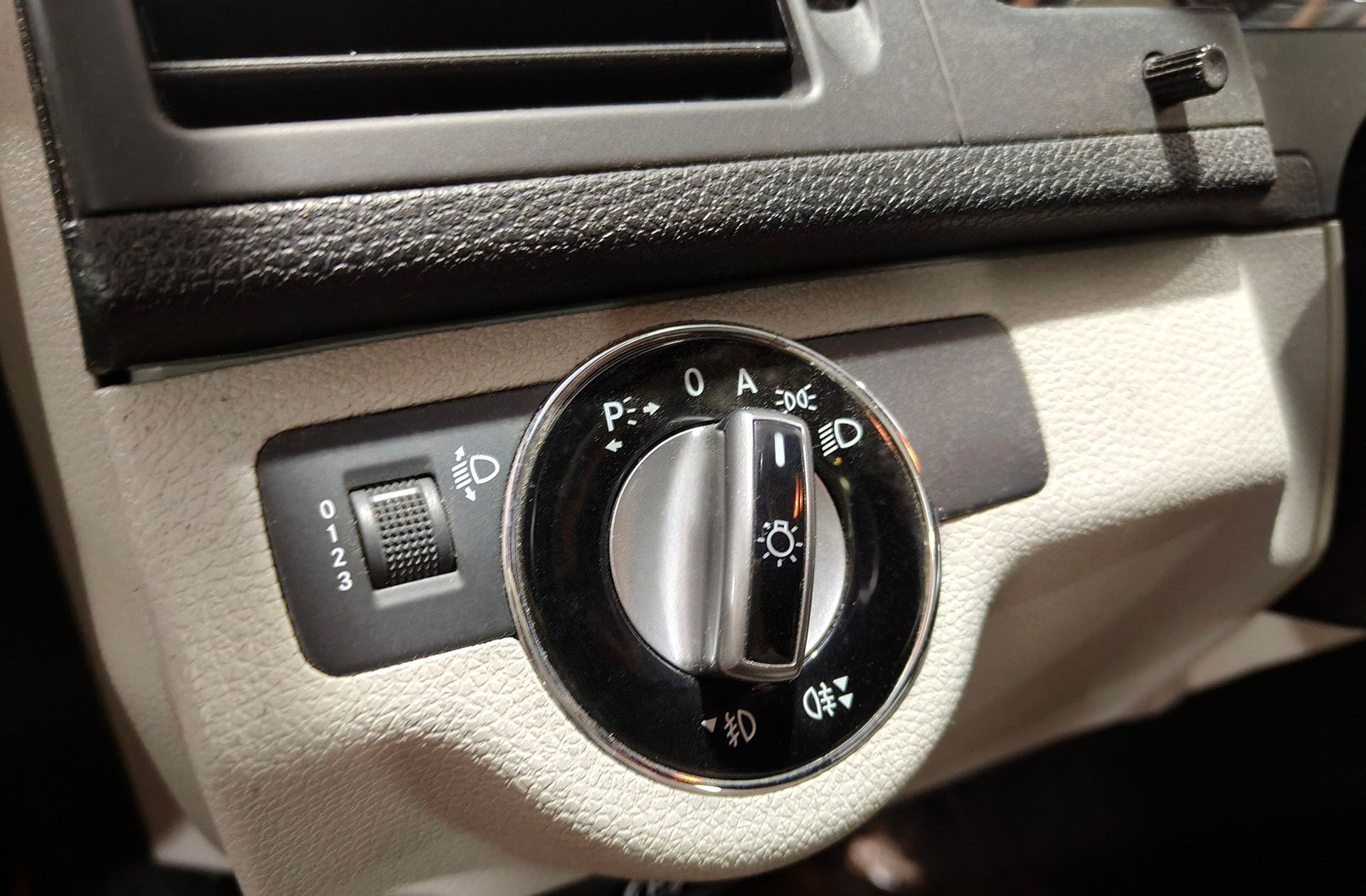 Mercedes-Benz Clase C 200 CDI Blue Efficiency Avantgarde - foto 22