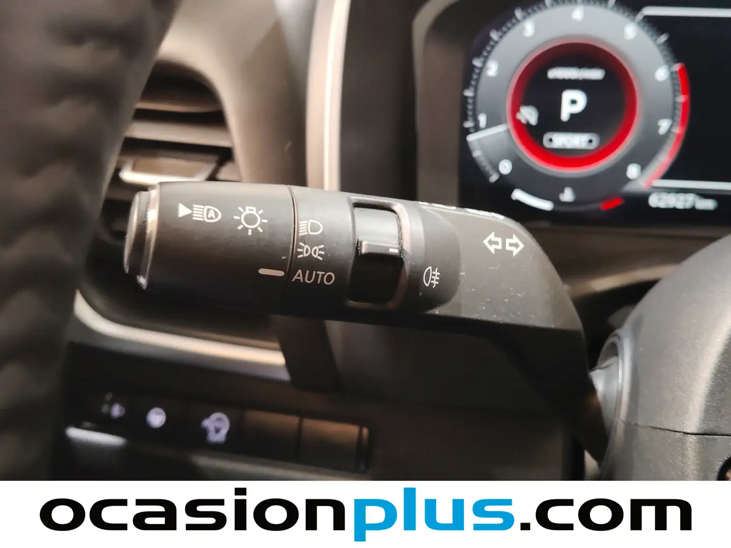 Foto Nissan QASHQAI Nissan Qashqai DIG-T 160 N-Connecta 4x2 Auto (158 CV)