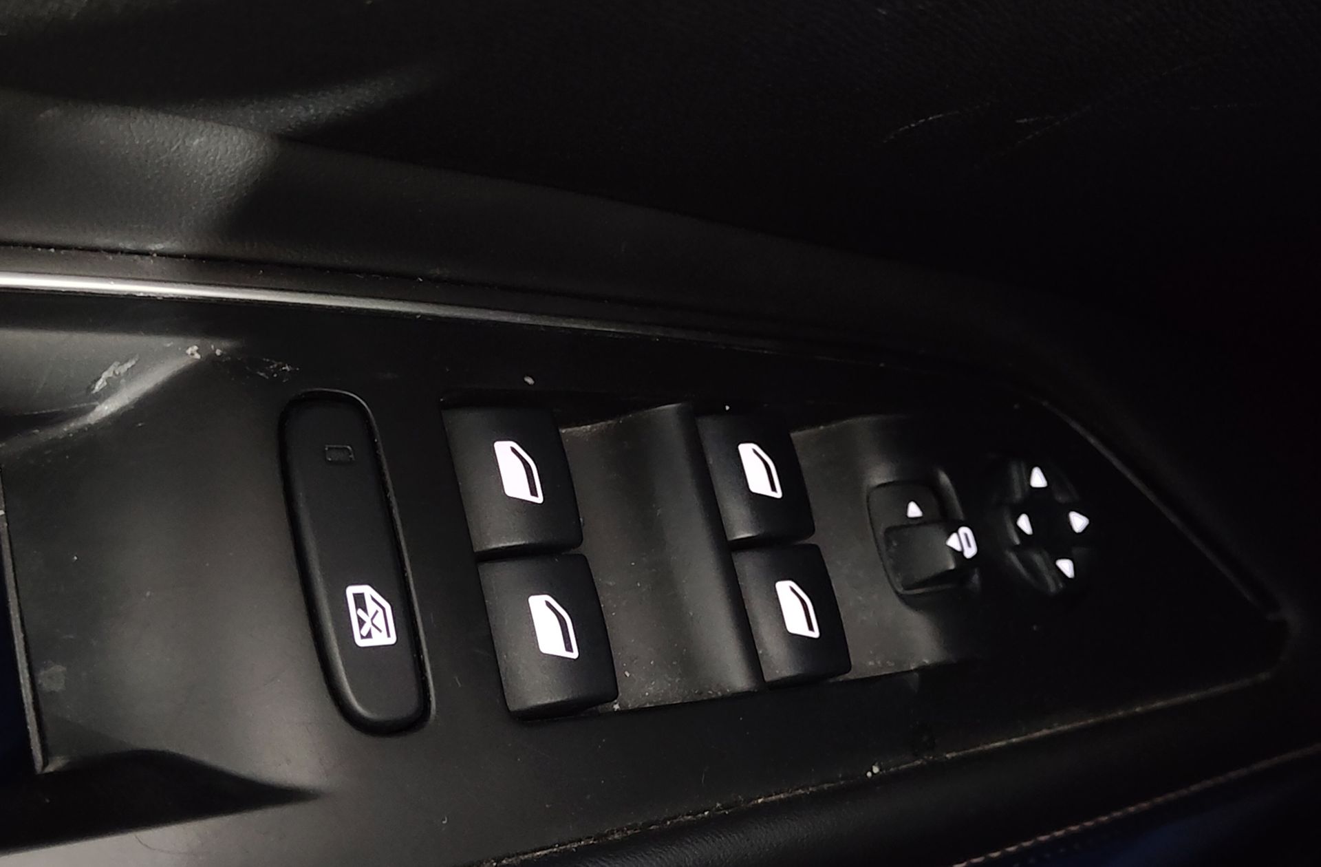 Peugeot 3008 BlueHDi 130 GT Line - foto 34