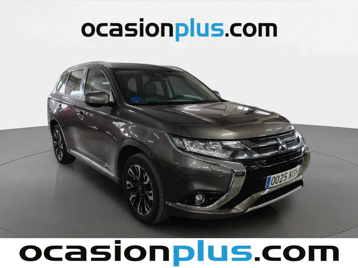 Foto delantera Mitsubishi Outlander Mitsubishi Outlander 2.0 PHEV Kaiteki 4WD Auto (203 CV) derecha