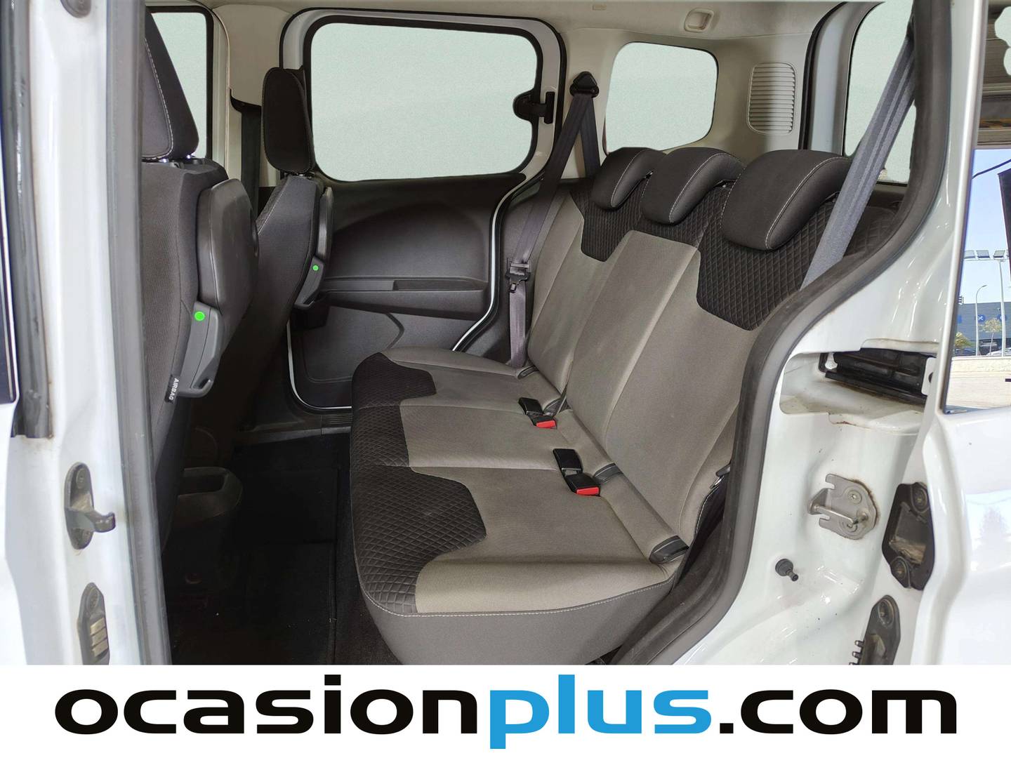 Foto asientos traseros Ford Tourneo Courier Ford Tourneo Courier 1.0 EcoBoost Trend (100 CV)