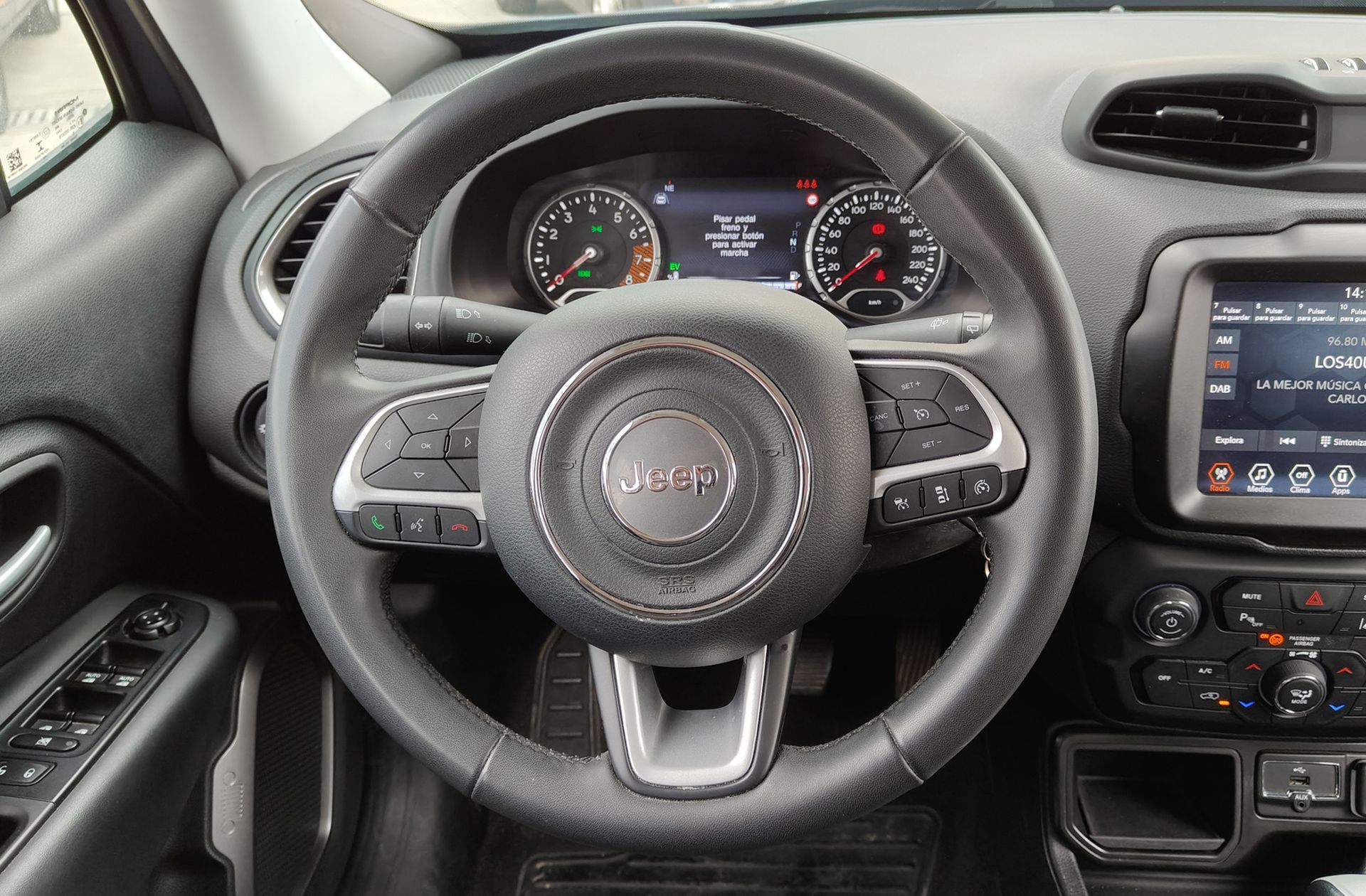 Jeep Renegade eHybrid 1.5 Limited ATX - foto 18