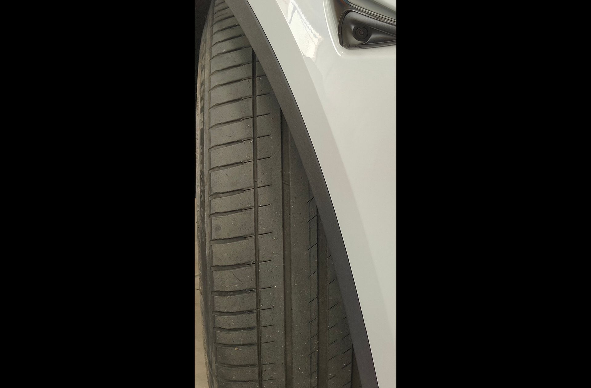 Tesla Model Y Tracción Trasera RWD - foto 41