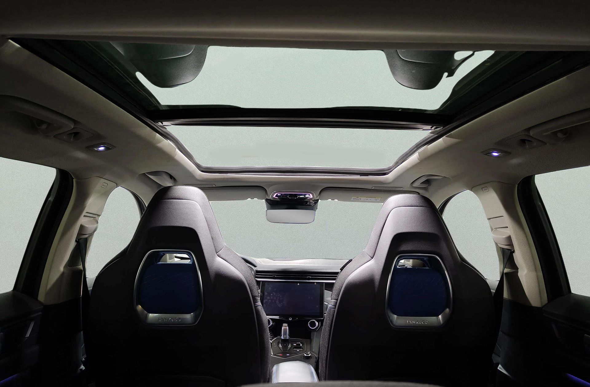 Lynk & Co 01 1.5 PHEV - foto 6