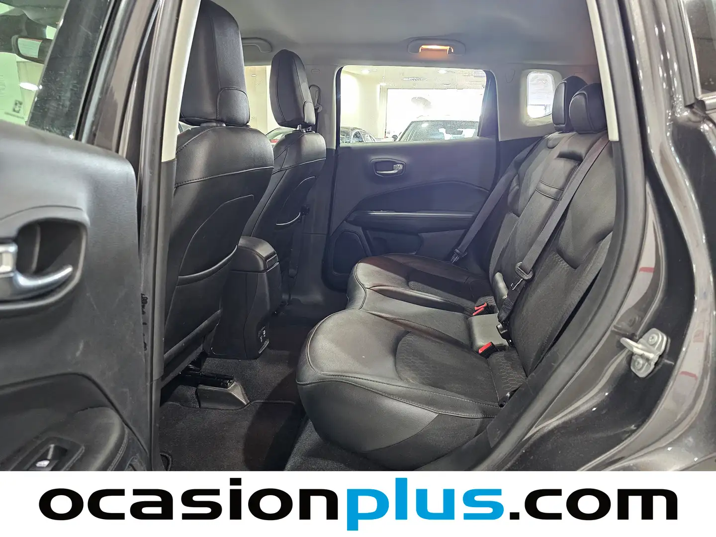 Foto Jeep Compass Jeep Compass 1.3 Gse Night Eagle FWD MT (130 CV)