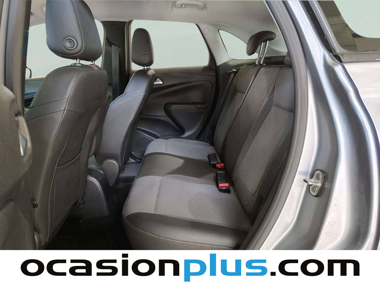 Foto asientos traseros Opel Crossland Opel Crossland 1.2 Edition  (110 CV)