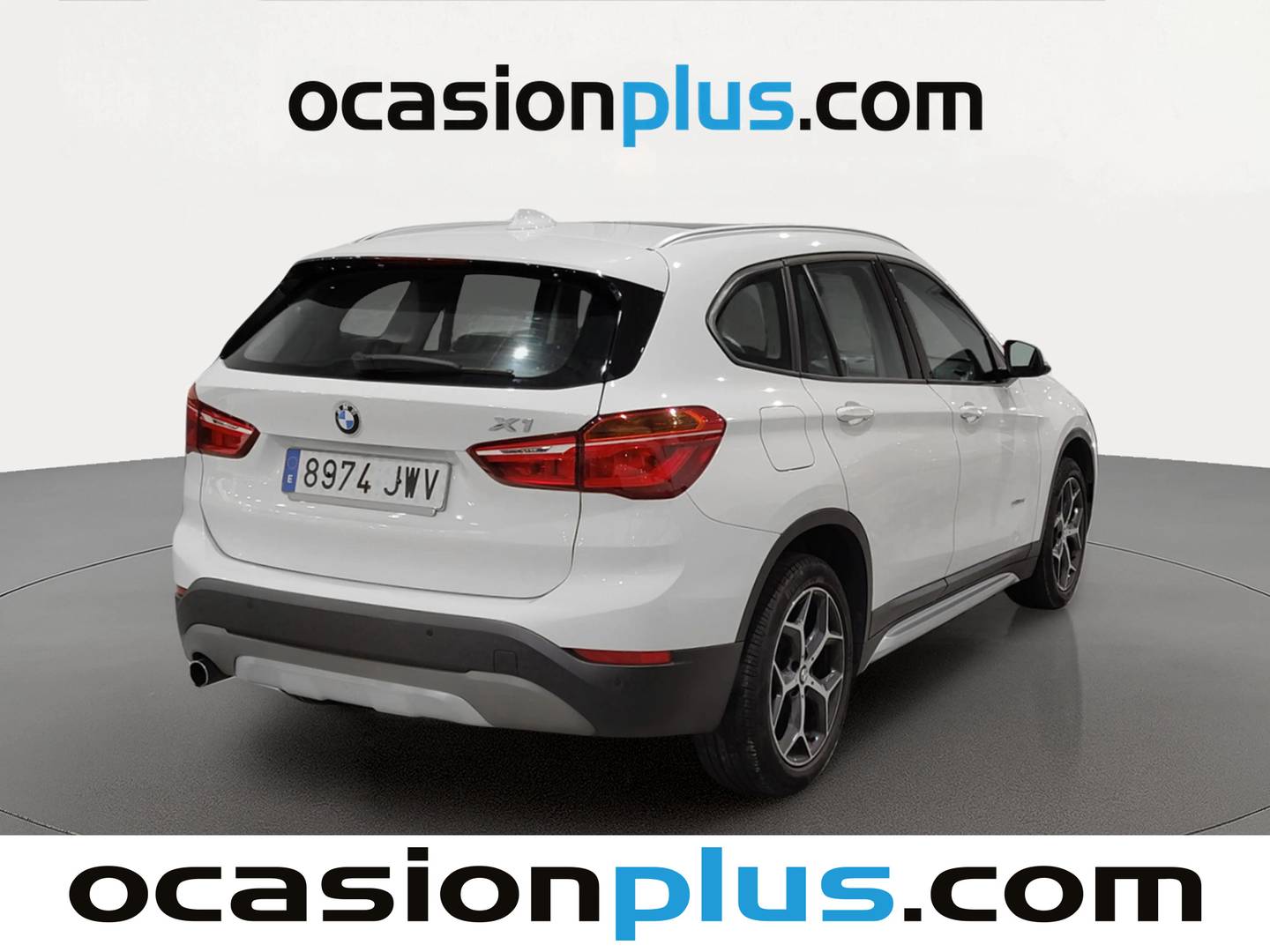 Foto trasera BMW X1 BMW X1 sDrive18d (150 CV) derecha