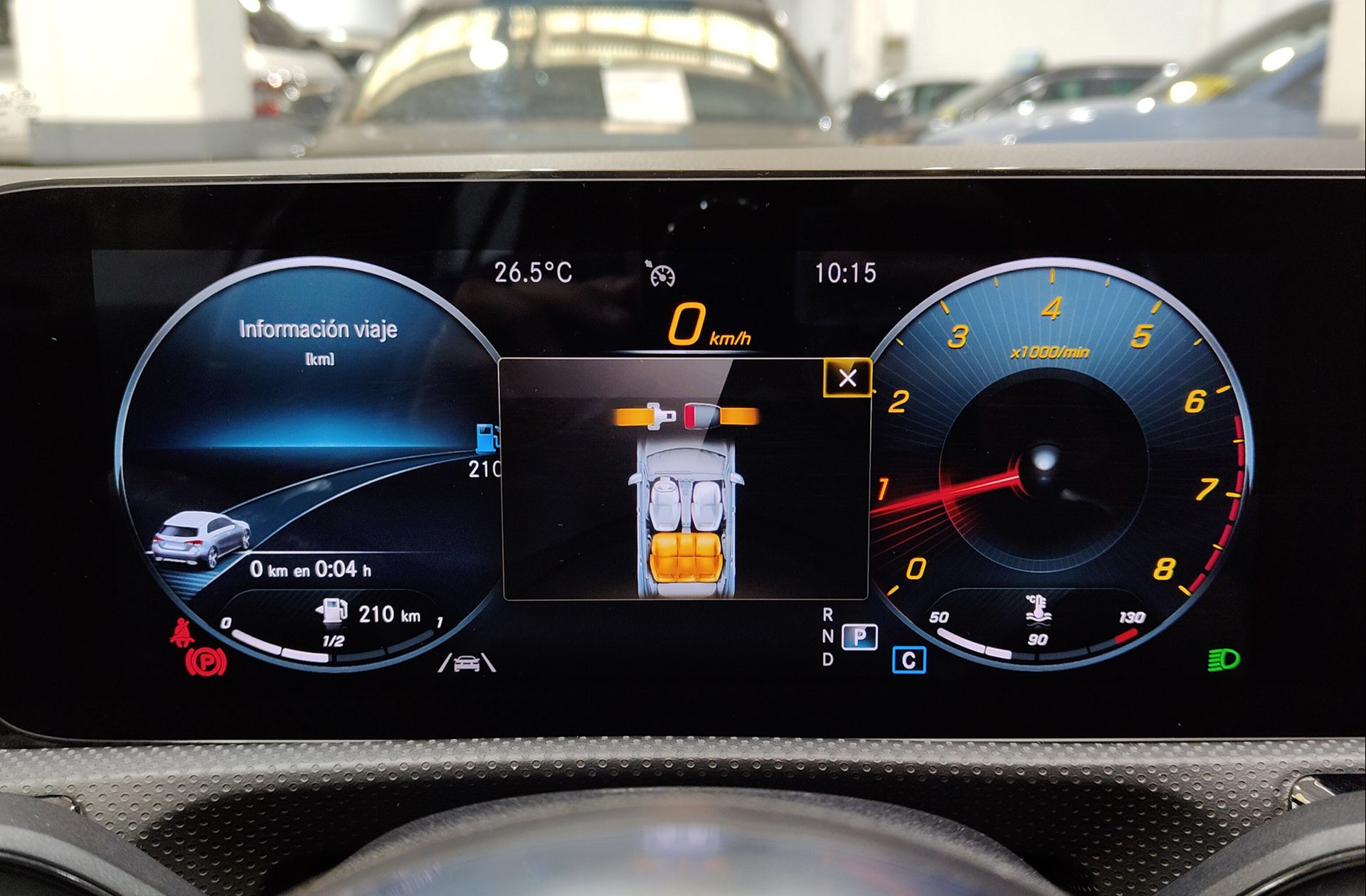 Mercedes-Benz Clase A 180 Paquete AMG - foto 30
