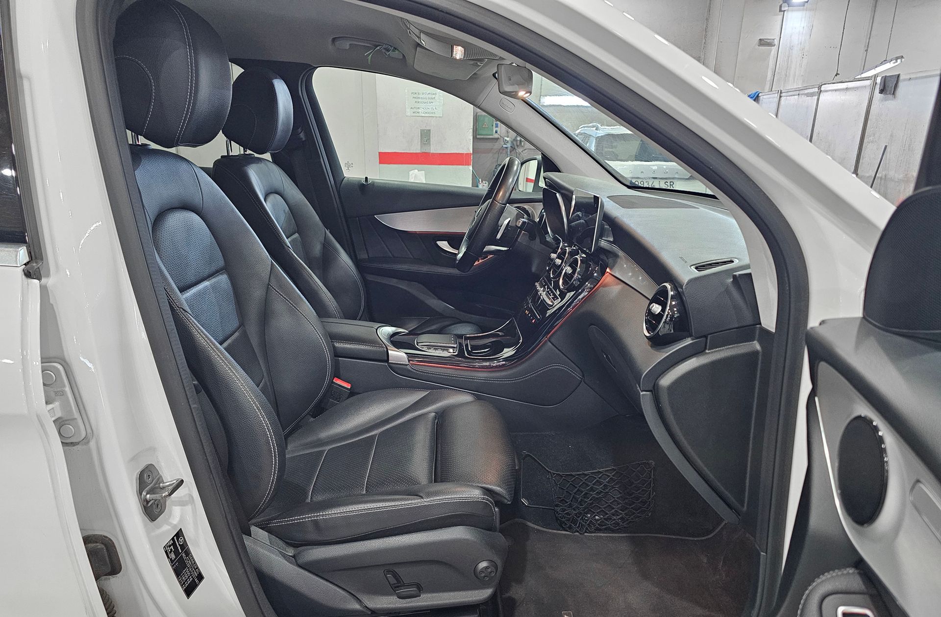 Mercedes-Benz GLC Mercedes GLC 200 d 4Matic Pack AMG - foto 24