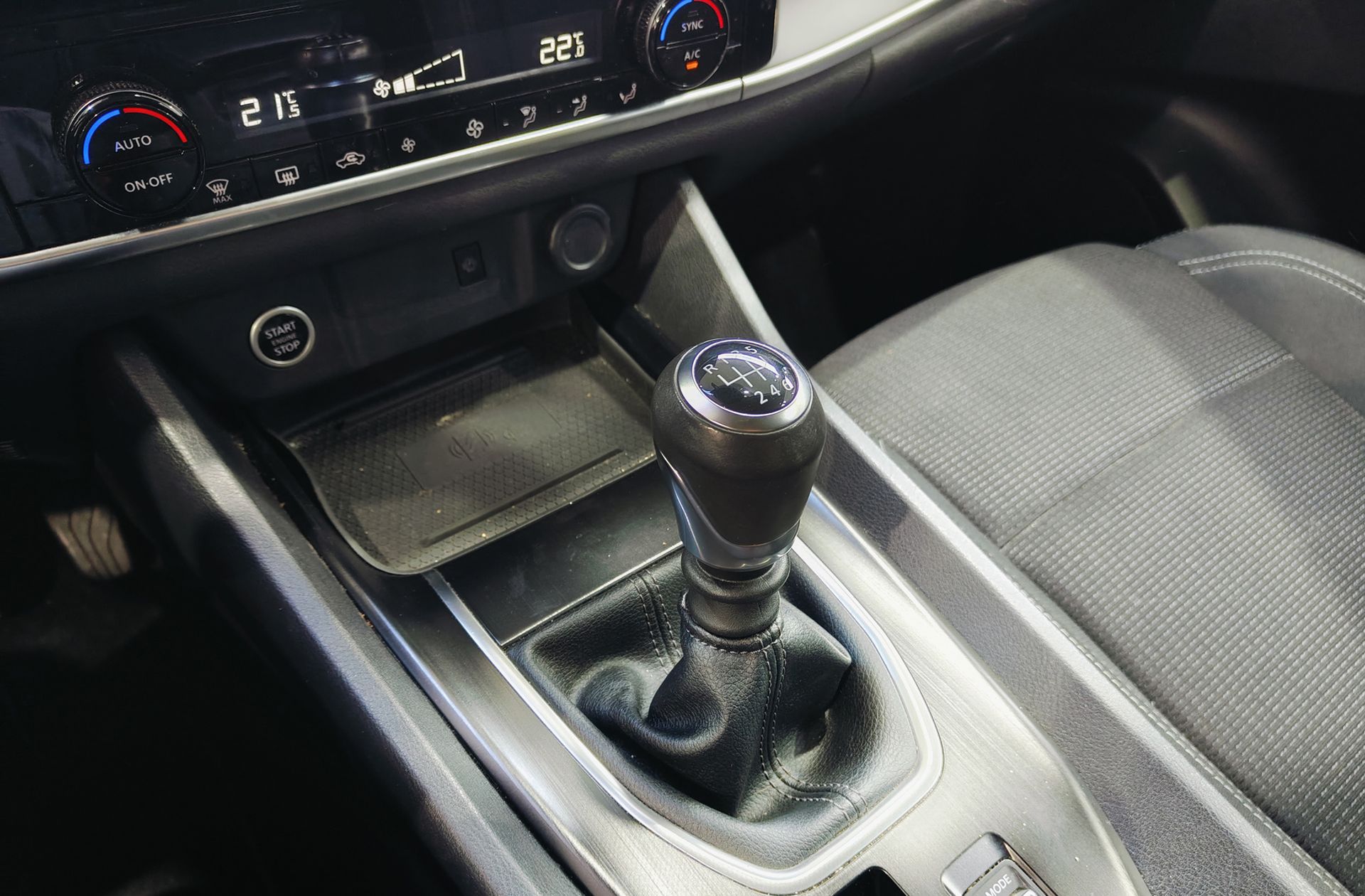 Nissan Qashqai DIG-T 140 mHEV Acenta 4x2 - foto 5