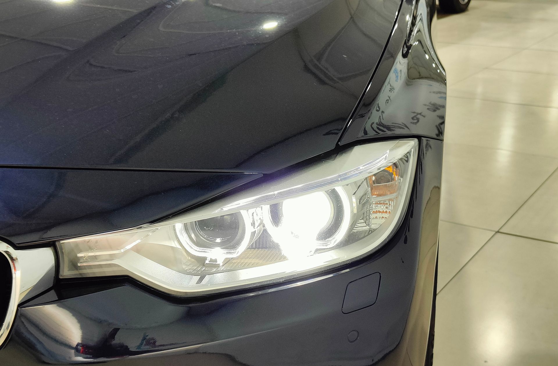BMW Serie 3 320d - foto 13