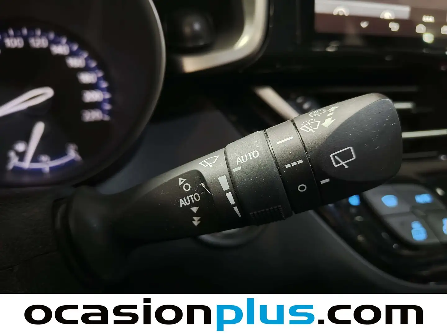 Foto Toyota C-HR Toyota C-HR 1.8 125H Advance (122 CV)