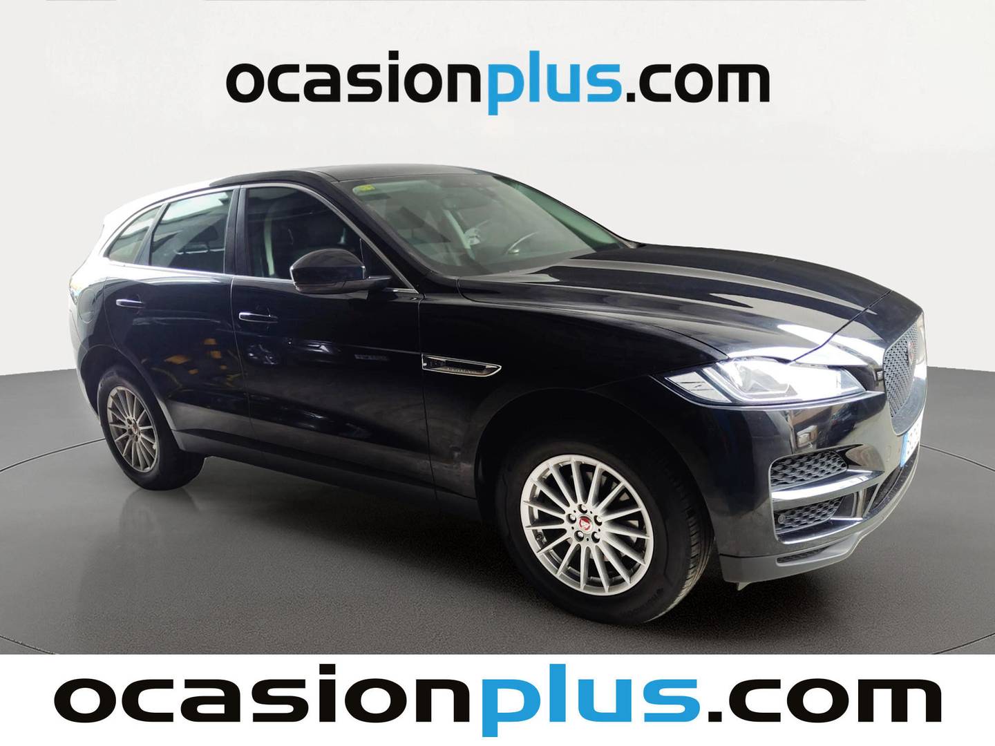 Foto delantera Jaguar F-Pace Jaguar F-PACE 2.0L i4D Pure AWD Auto (180 CV) derecha