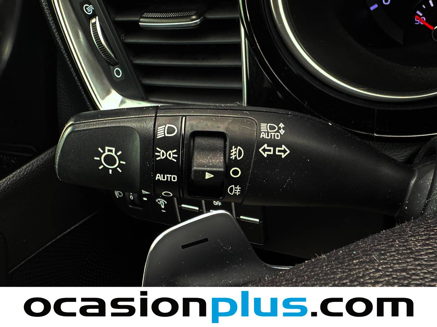 KIA Ceed KIA Ceed 1.5 MHEV Tech DCT (160 CV) de segunda mano