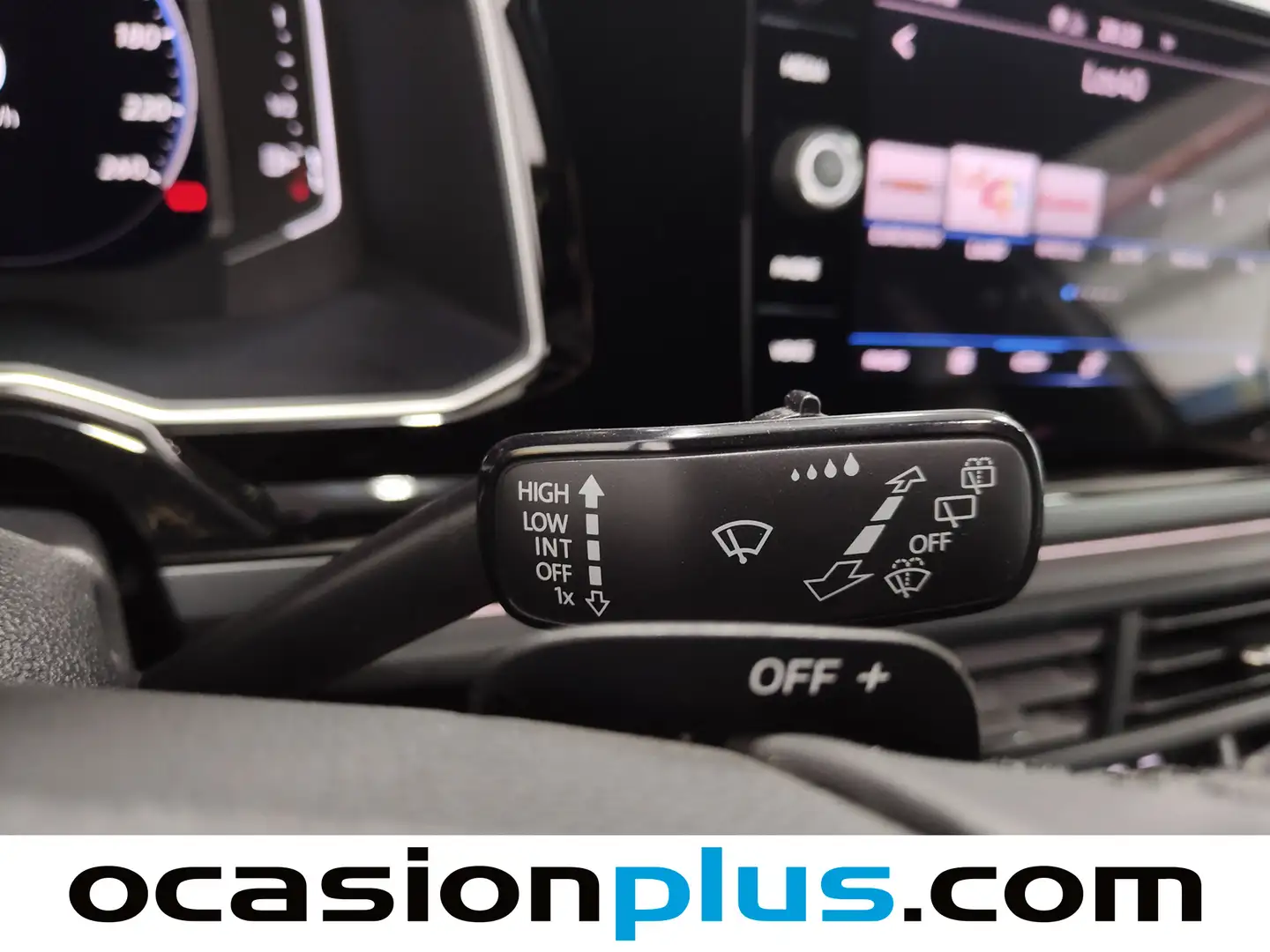 Foto Volkswagen Taigo Volkswagen Taigo R-Line 1.5 TSI (150 CV) DSG