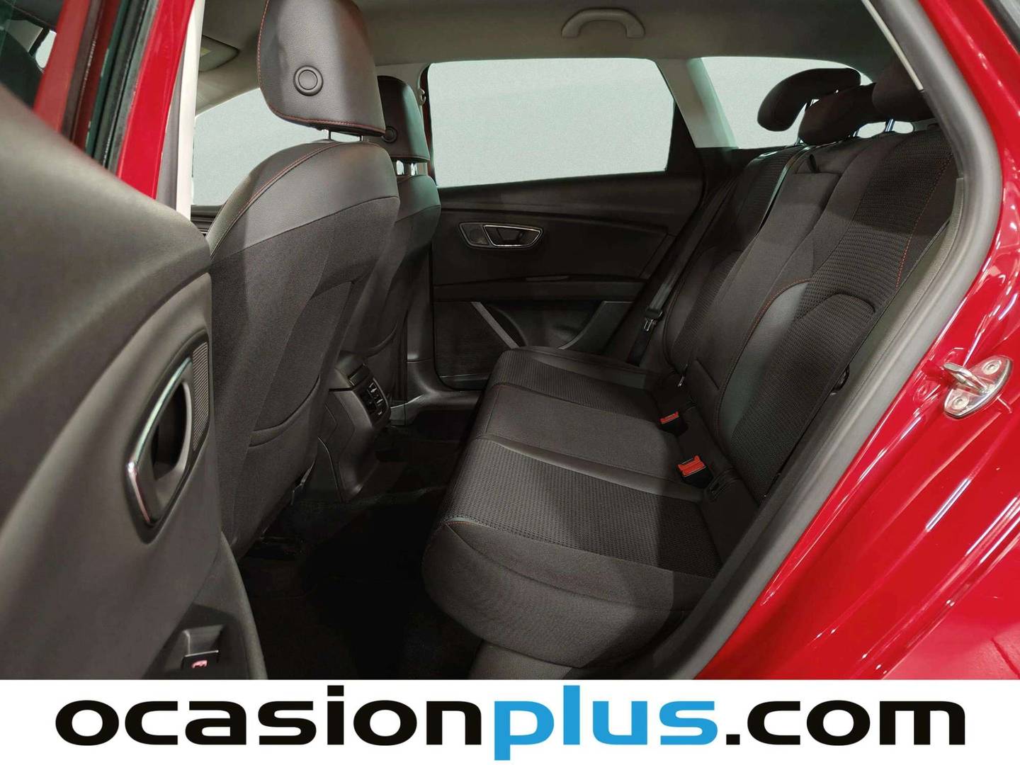 Foto asientos traseros Seat León Seat León ST 1.4 TSI ACT S&S FR (150 CV)