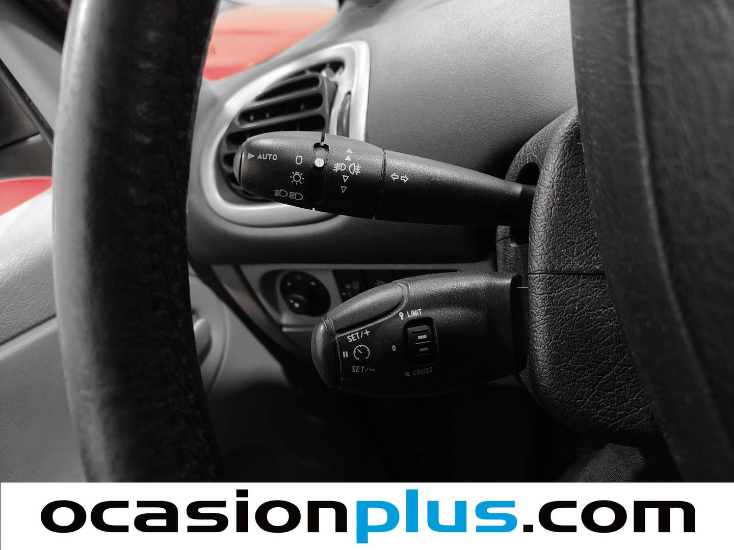 Extras y acabados del Citroën Xsara Picasso Citroën Xsara Picasso 1.6 SX Top (110 CV)