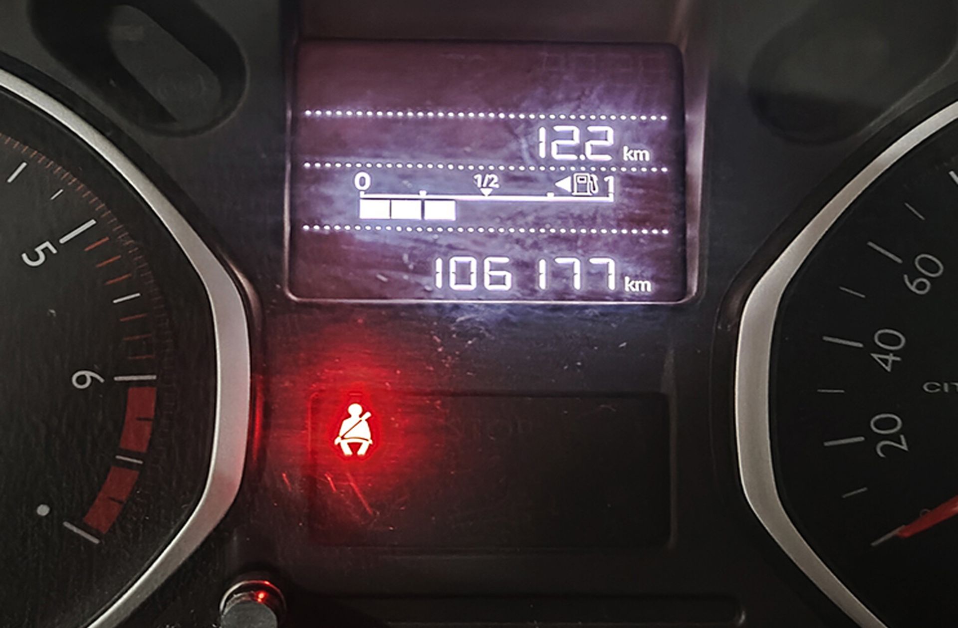 Citroën C-Elysée PureTech 82 Shine - foto 10