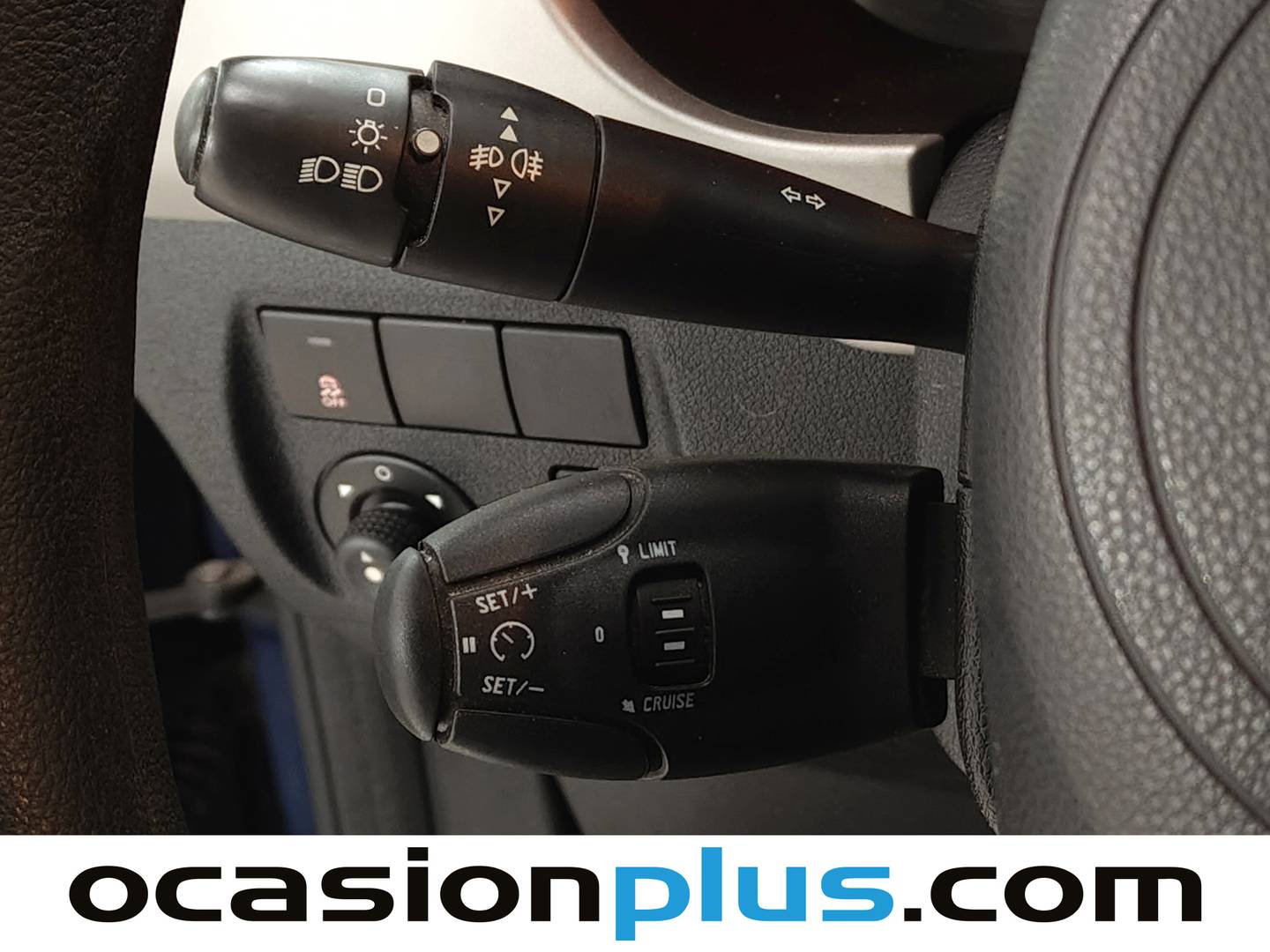 Foto Citroën Berlingo Citroen Berlingo Combi BlueHDi 100 Multispace Live Edition (100 CV)