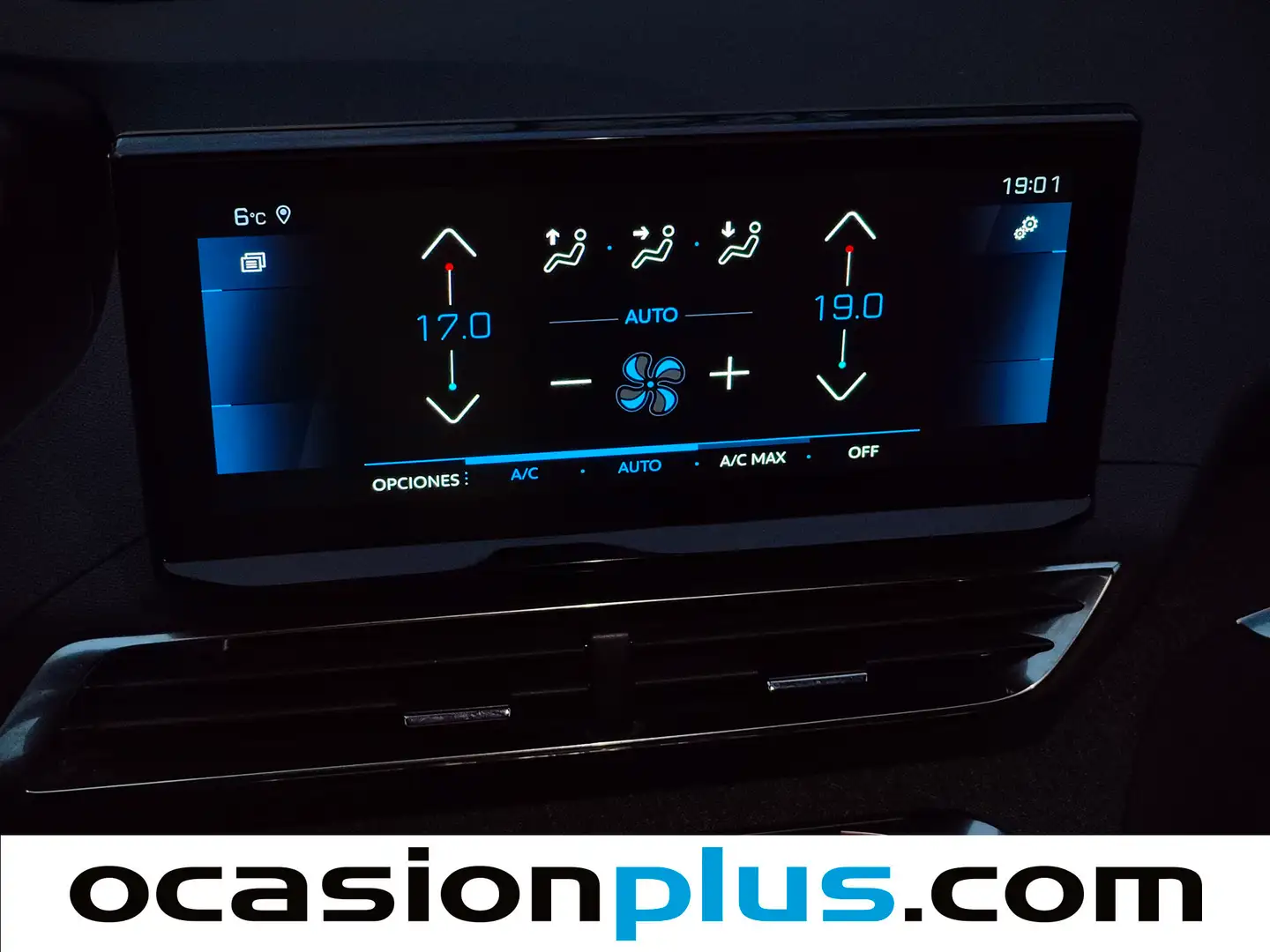 Foto Peugeot 5008 Peugeot 5008 PureTech 130 S&S Allure Pack EAT8 (130 CV) 7 Plazas