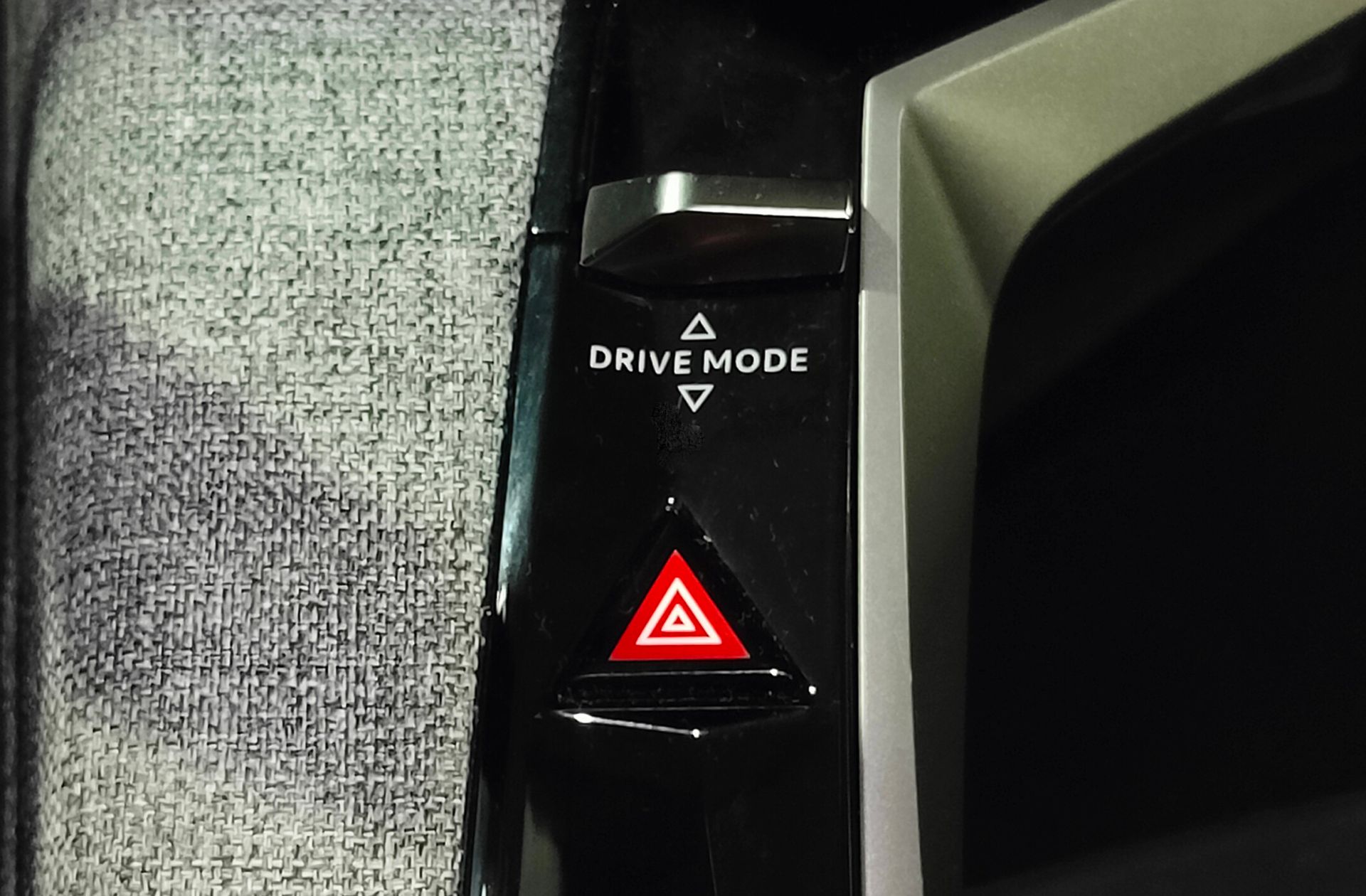 Peugeot 3008 Allure Hybrid eDCS6 - foto 30