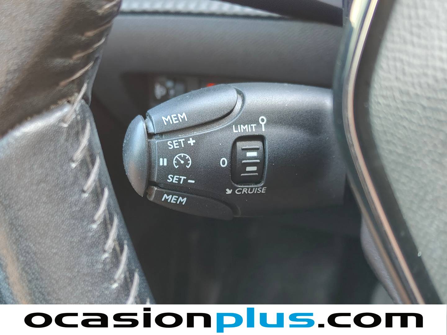 Peugeot 208 Peugeot 208 PureTech 100 Allure 100 CV) 100cv