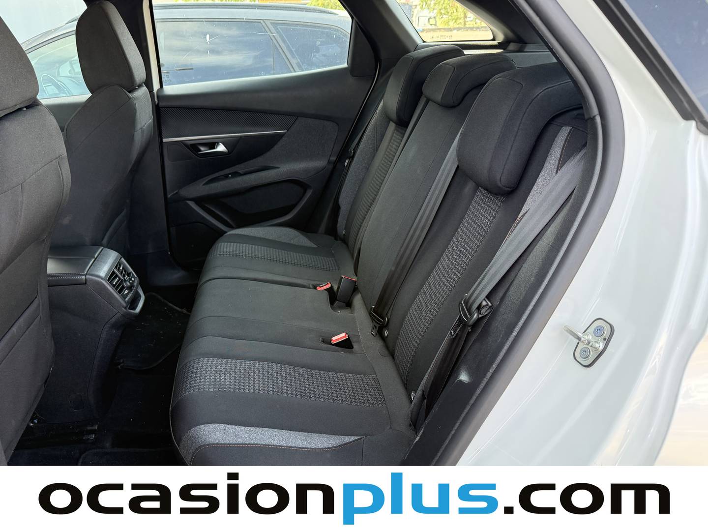 Foto asientos traseros Peugeot 3008 Peugeot 3008 BlueHDi 130 S&S Active Pack (130 CV)