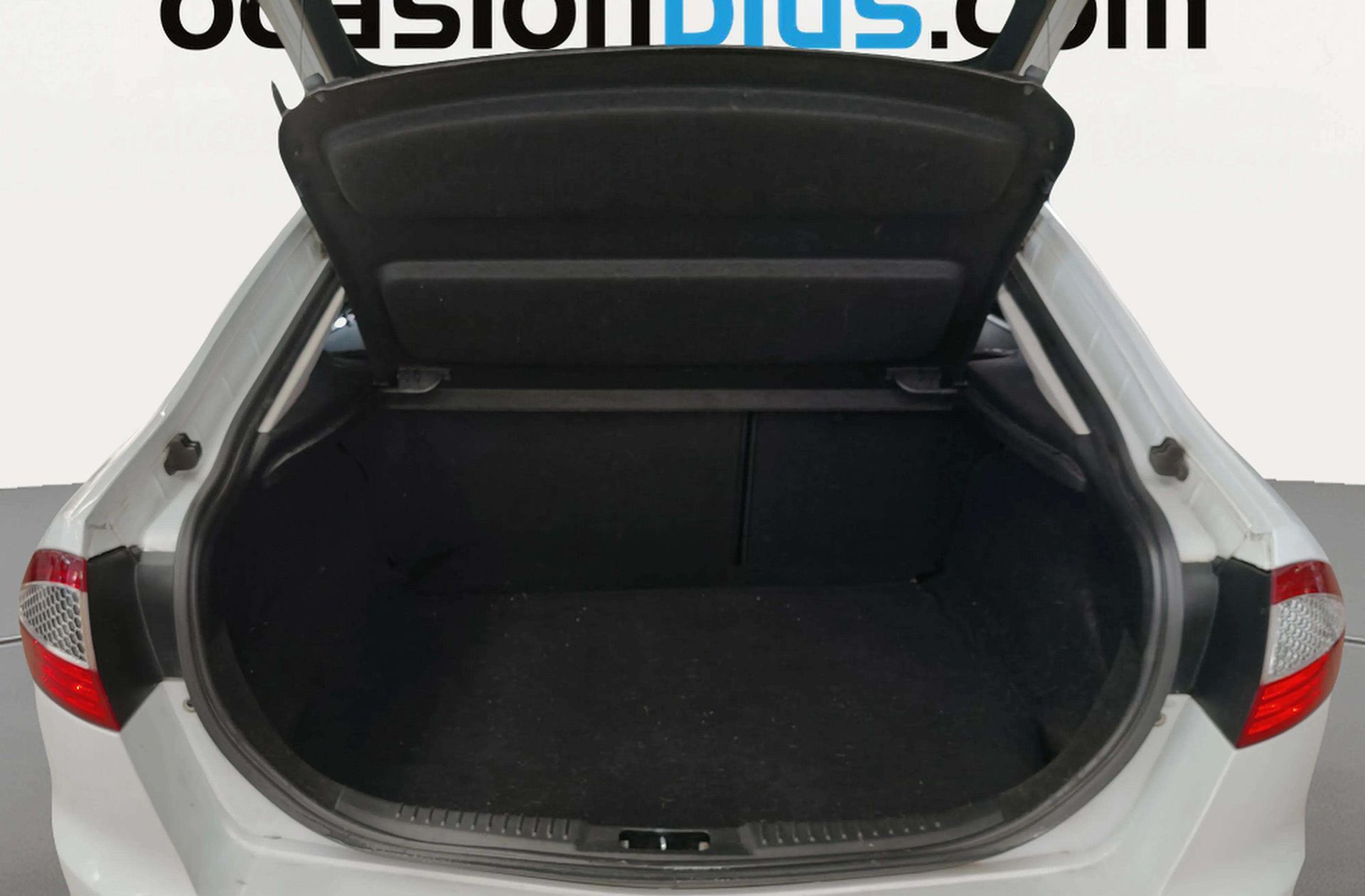 Ford Mondeo 2.0 EcoBoost 203 Titanium S Powershift - foto 17