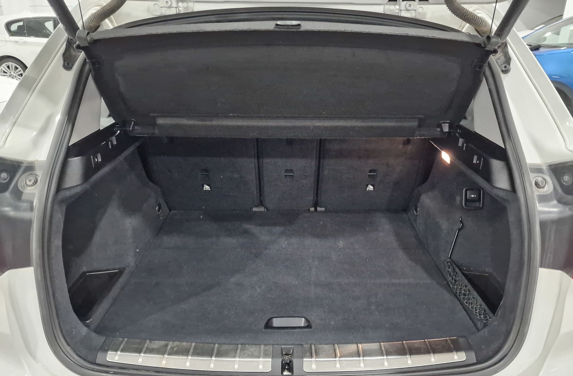 BMW X1 sDrive18d - foto 19