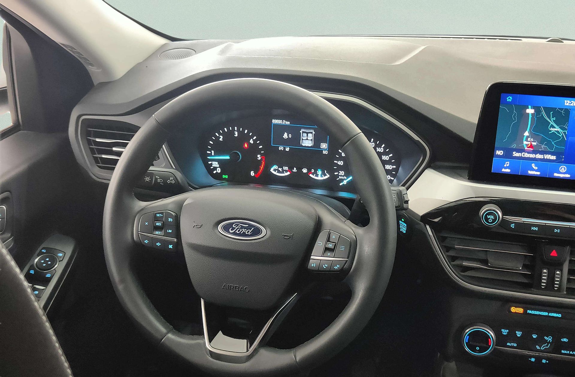Ford Kuga 1.5 EcoBlue Trend - foto 26