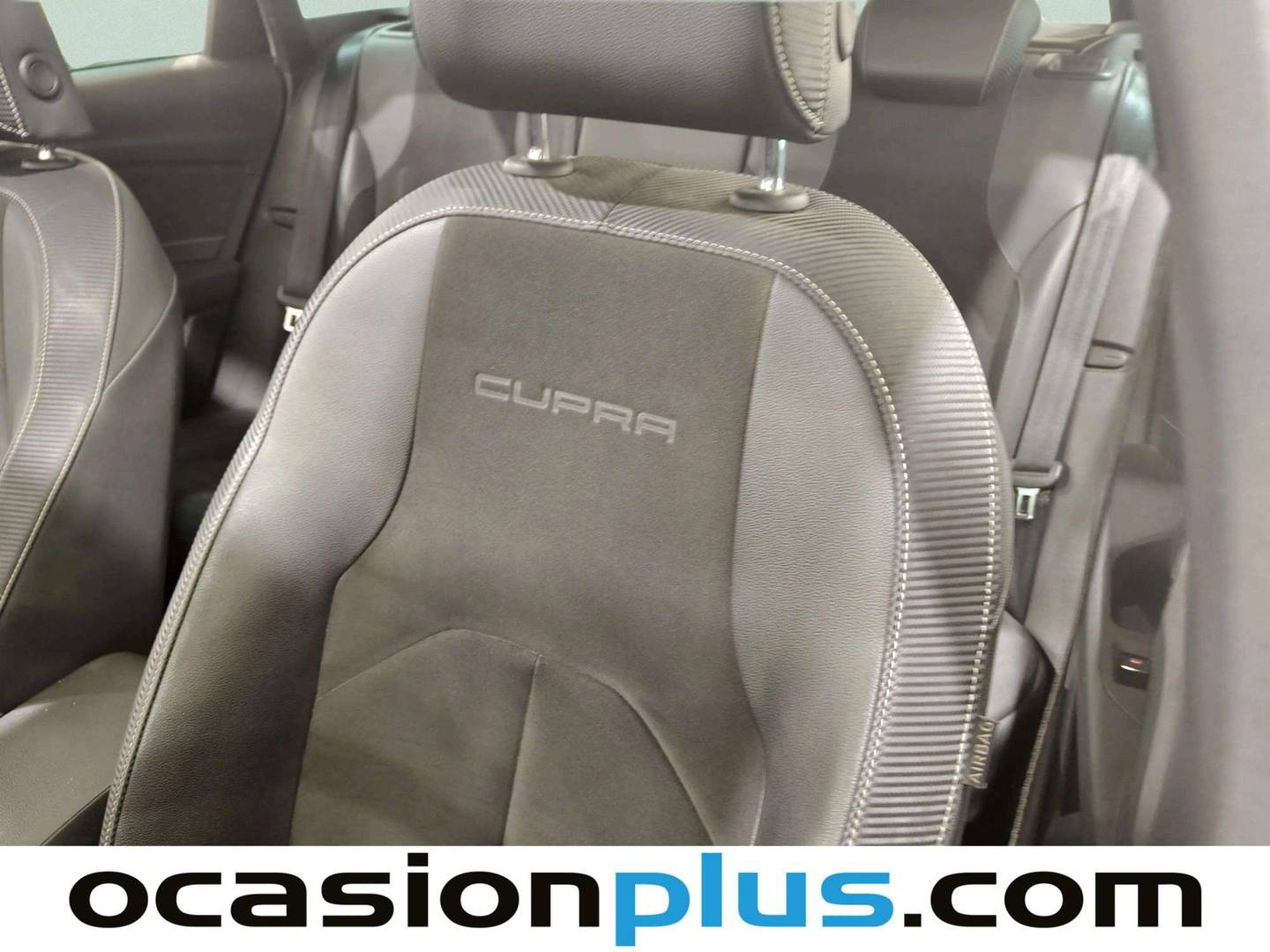 Equipamiento del Seat León Seat León ST 2.0 TSI S&S Cupra (300 CV)