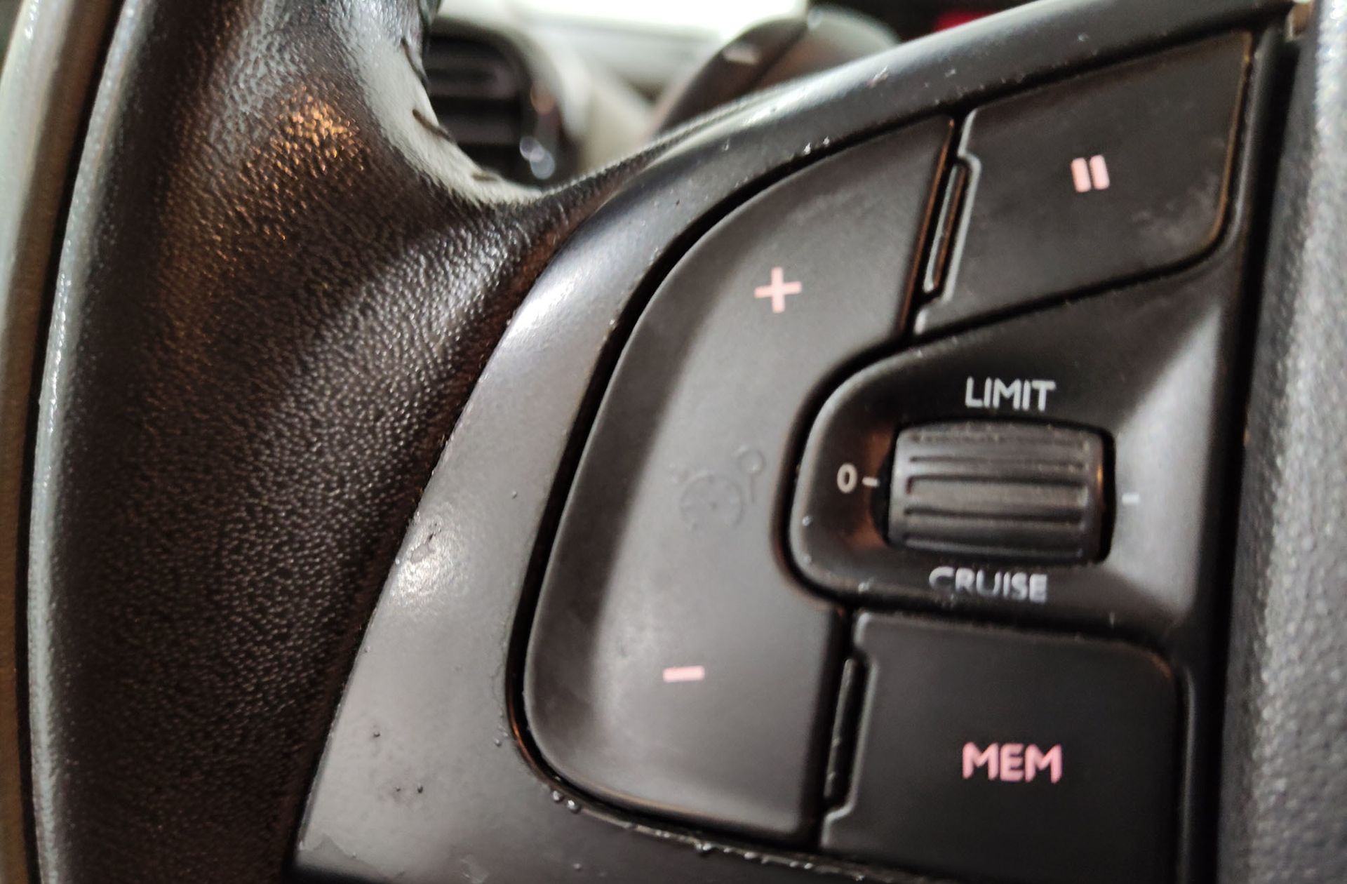 Citroën C4 Cactus e-HDI 92 Feel Edition Hello ETG6 - foto 21