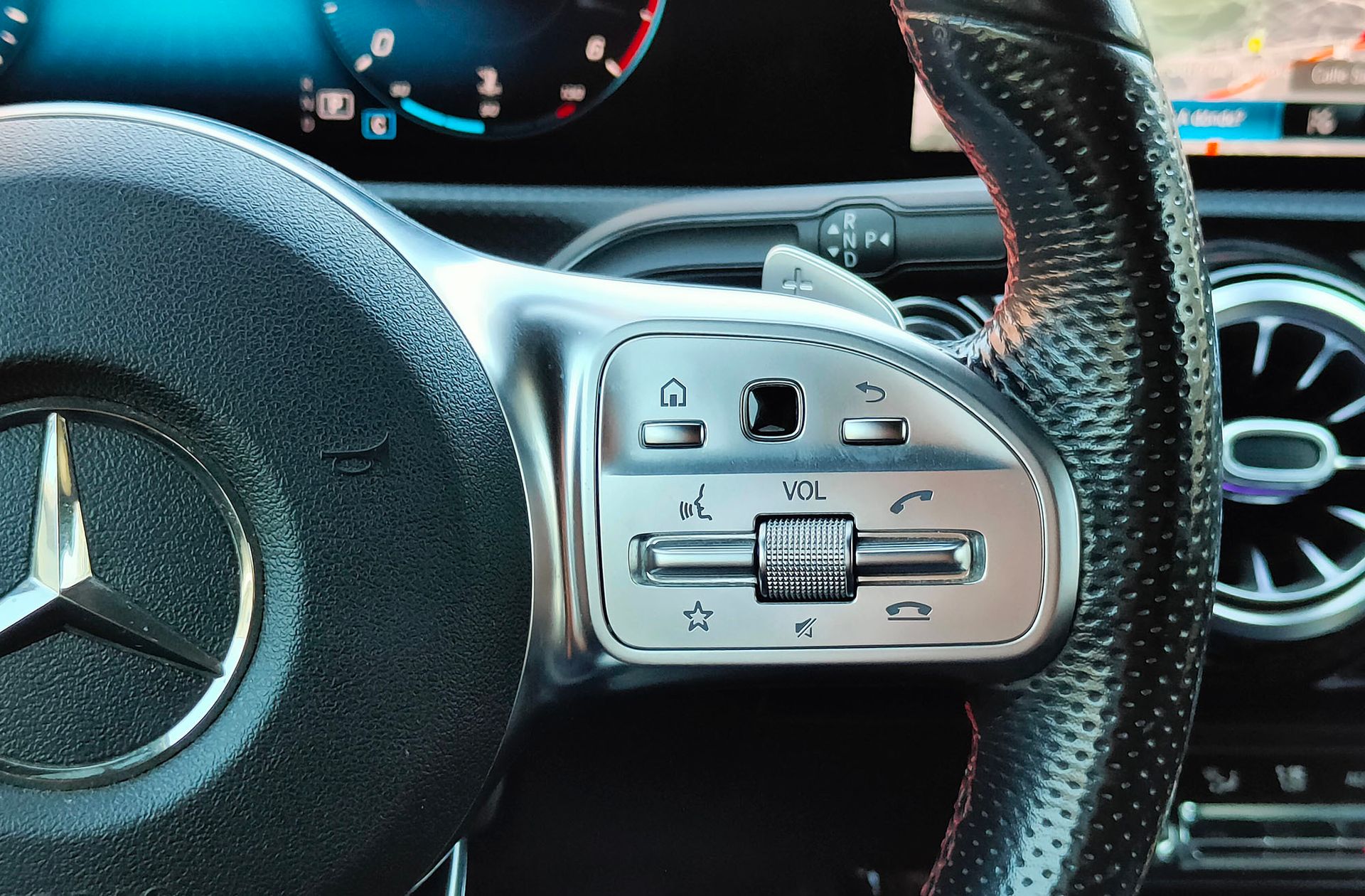 Mercedes-Benz Clase A 180 d Pack AMG - foto 33