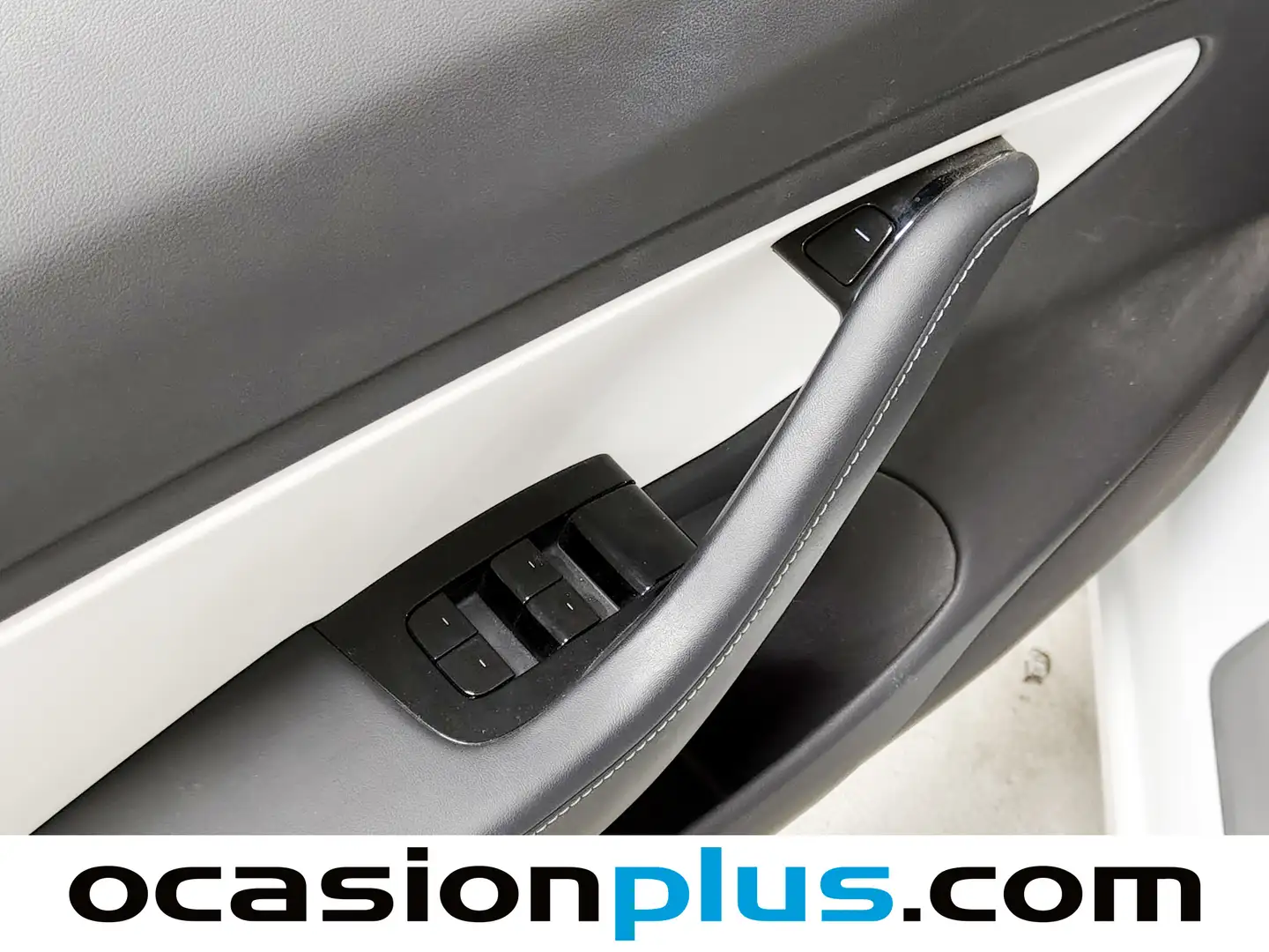 Foto Tesla Model 3 Tesla Model 3 Gran Autonomía AWD (476 CV)