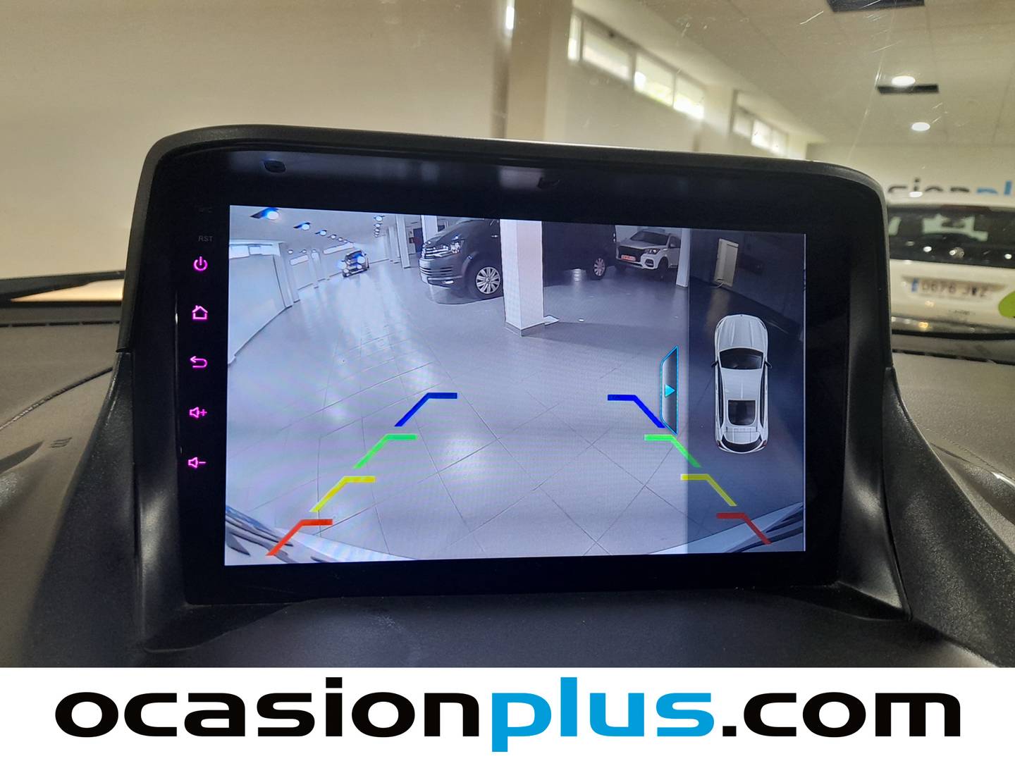 Extras y acabados del Ford Kuga Ford Kuga 2.0 TDCI S&S Trend 4x4 (150 CV)