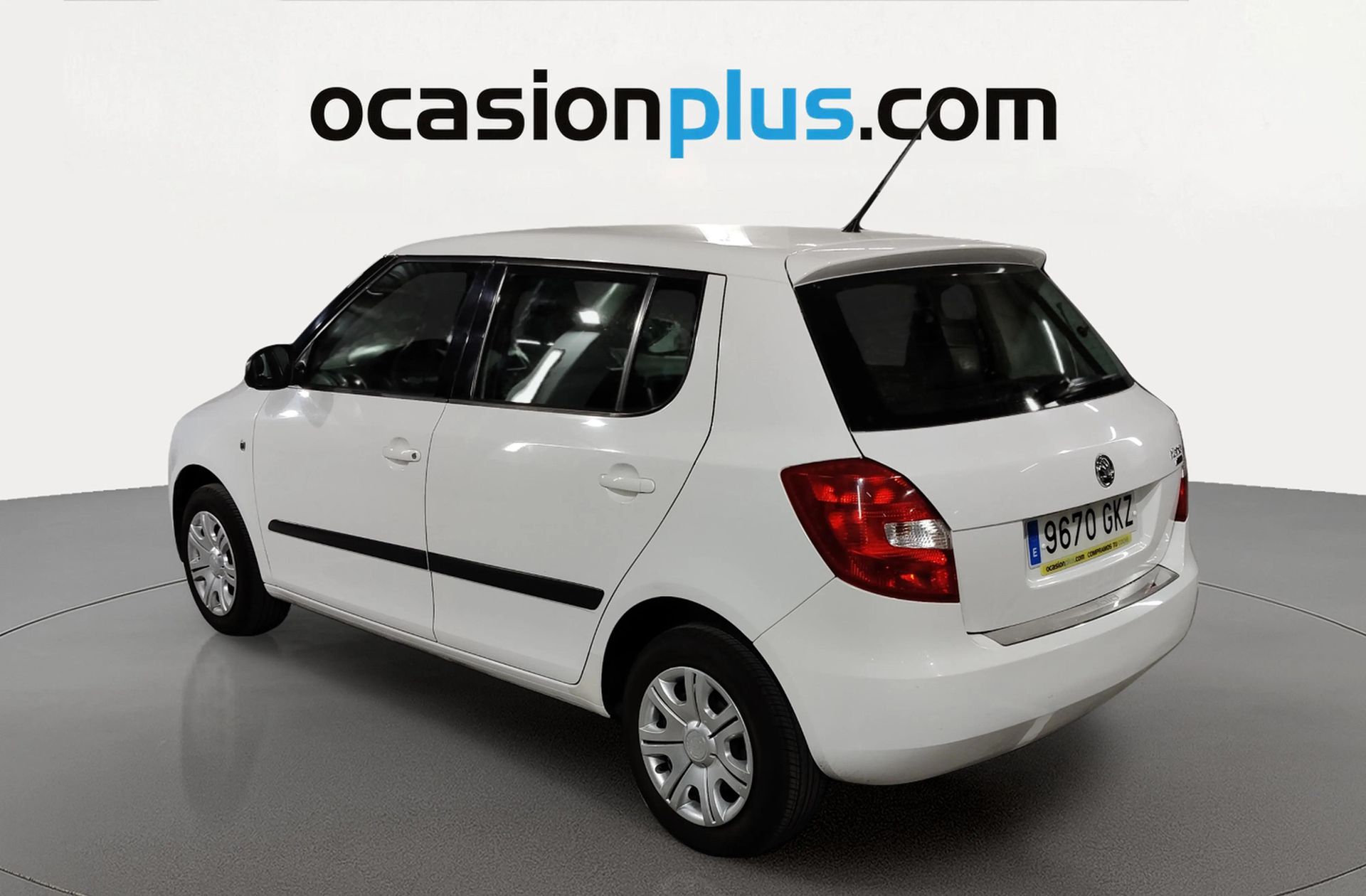 Škoda Fabia 1.2 Young - foto 3