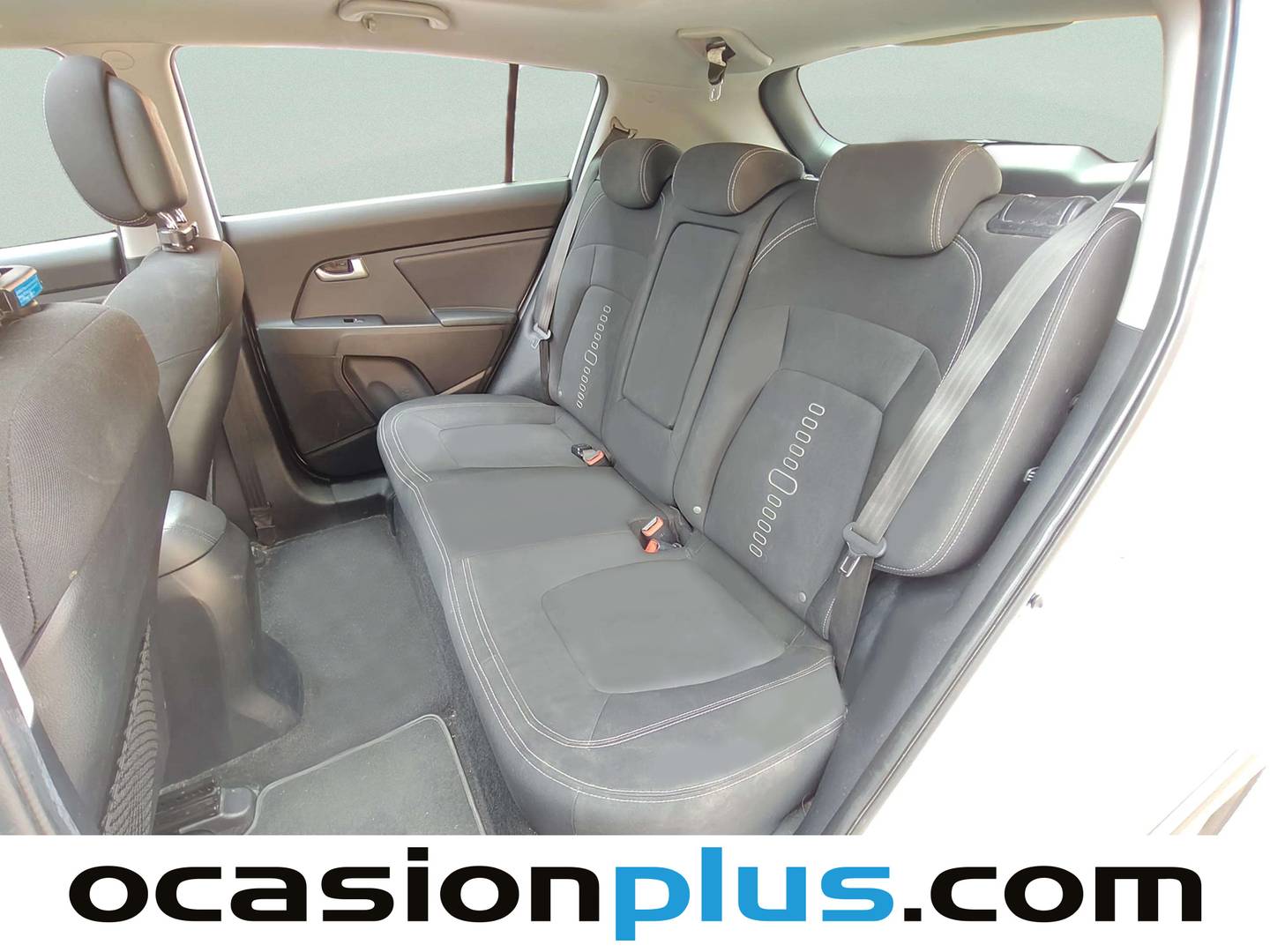 Foto asientos traseros KIA Sportage KIA Sportage 1.7 CRDI VGT Drive 4x2 (115 CV)