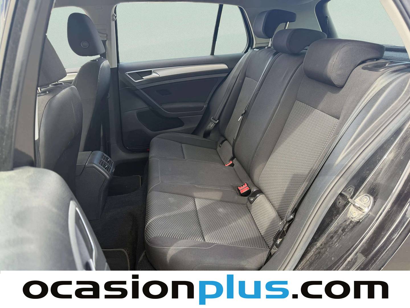 Foto asientos traseros Volkswagen Golf Volkswagen Golf Business & Navi 1.6 TDI (115 CV)