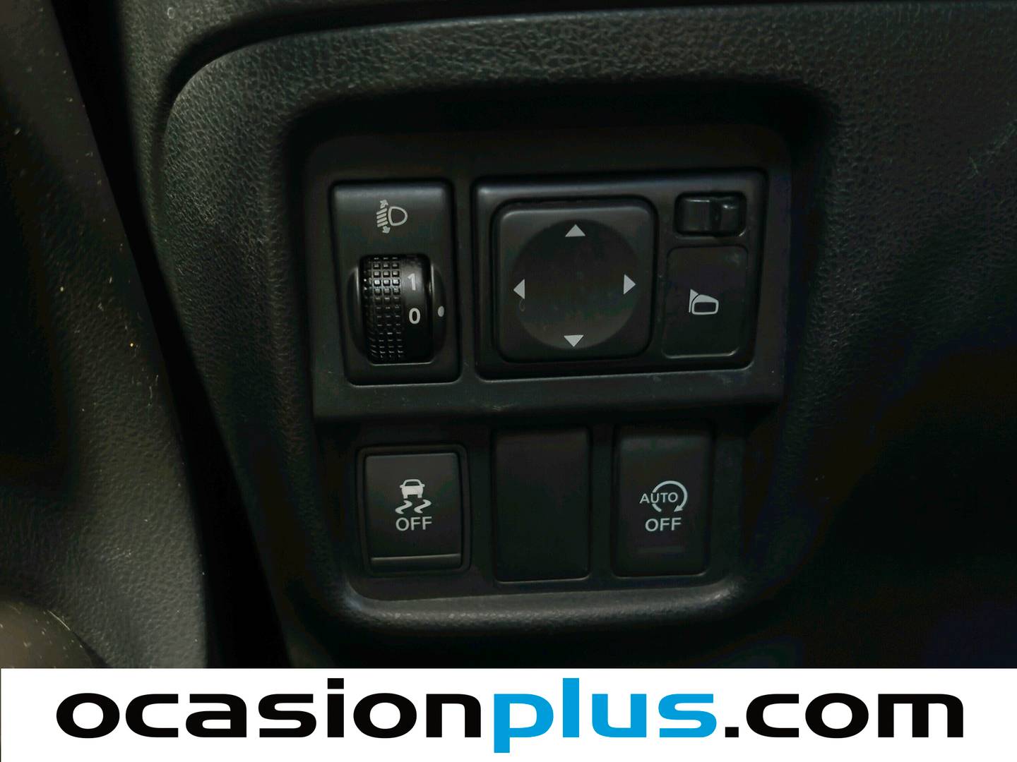 Extras y acabados del Nissan JUKE Nissan Juke 1.5 dCi Acenta 4x2 (110 CV)