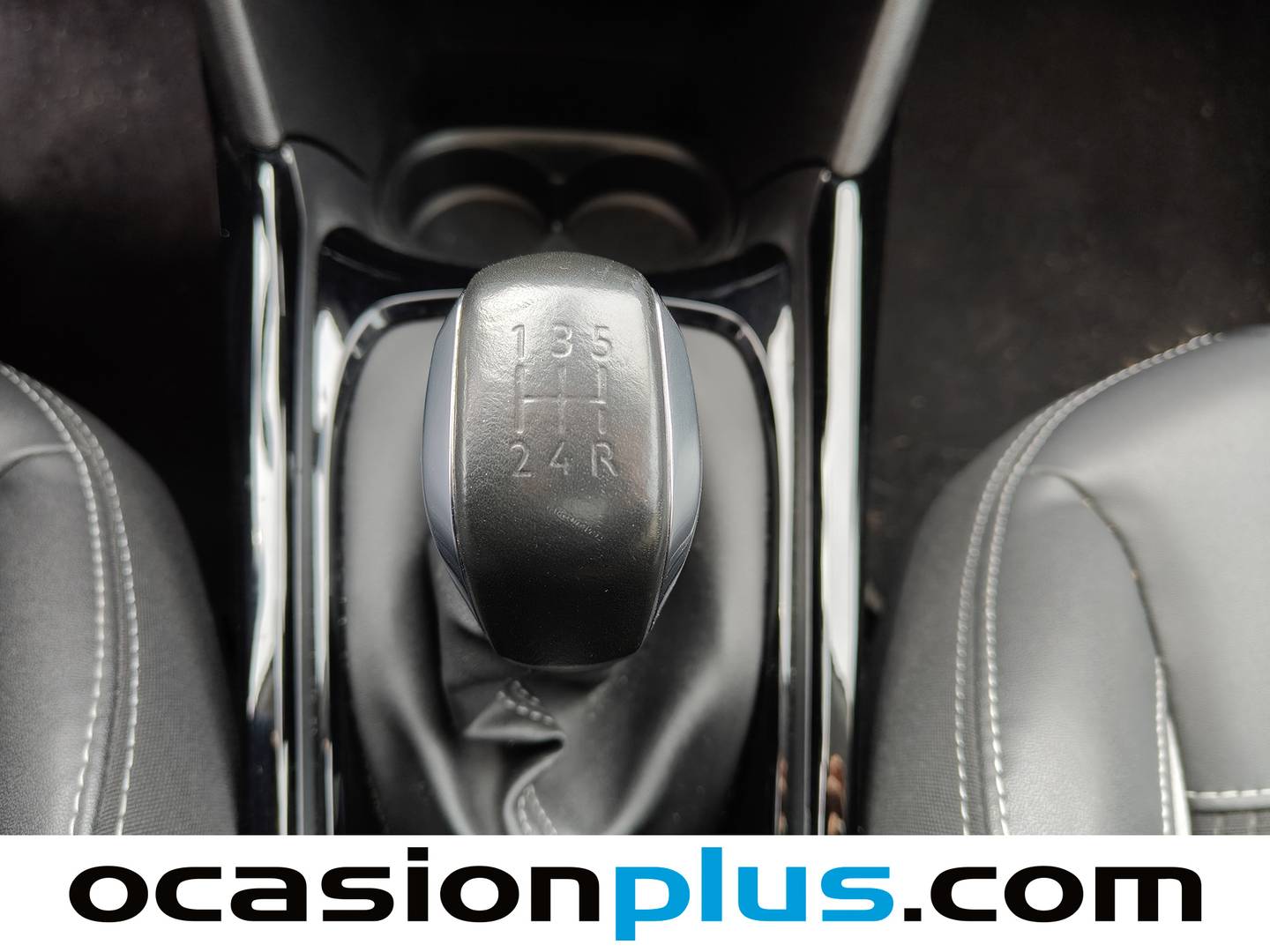 Foto Peugeot 2008 Peugeot 2008 BlueHDi 100 Allure (100 CV)