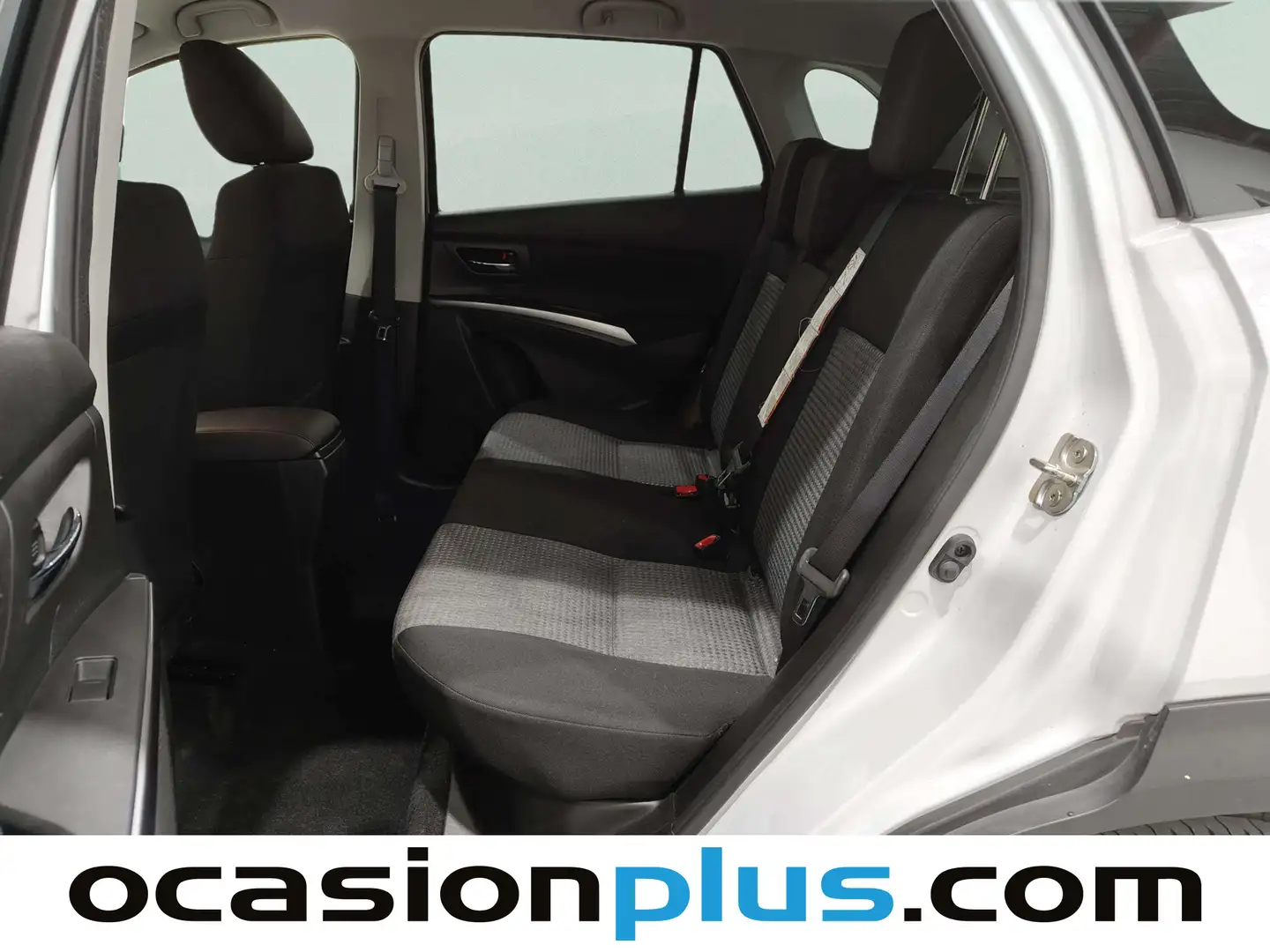 Foto Suzuki S-Cross Suzuki S-Cross 1.4T Mild Hybrid S2 4WD (129 CV)