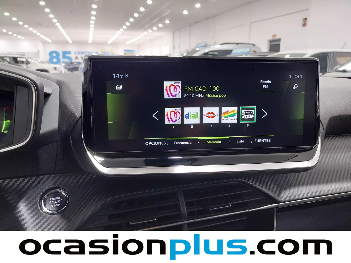 Foto Peugeot 2008 Peugeot 2008 PureTech 130 S&S Allure Pack EAT8 (130 CV)