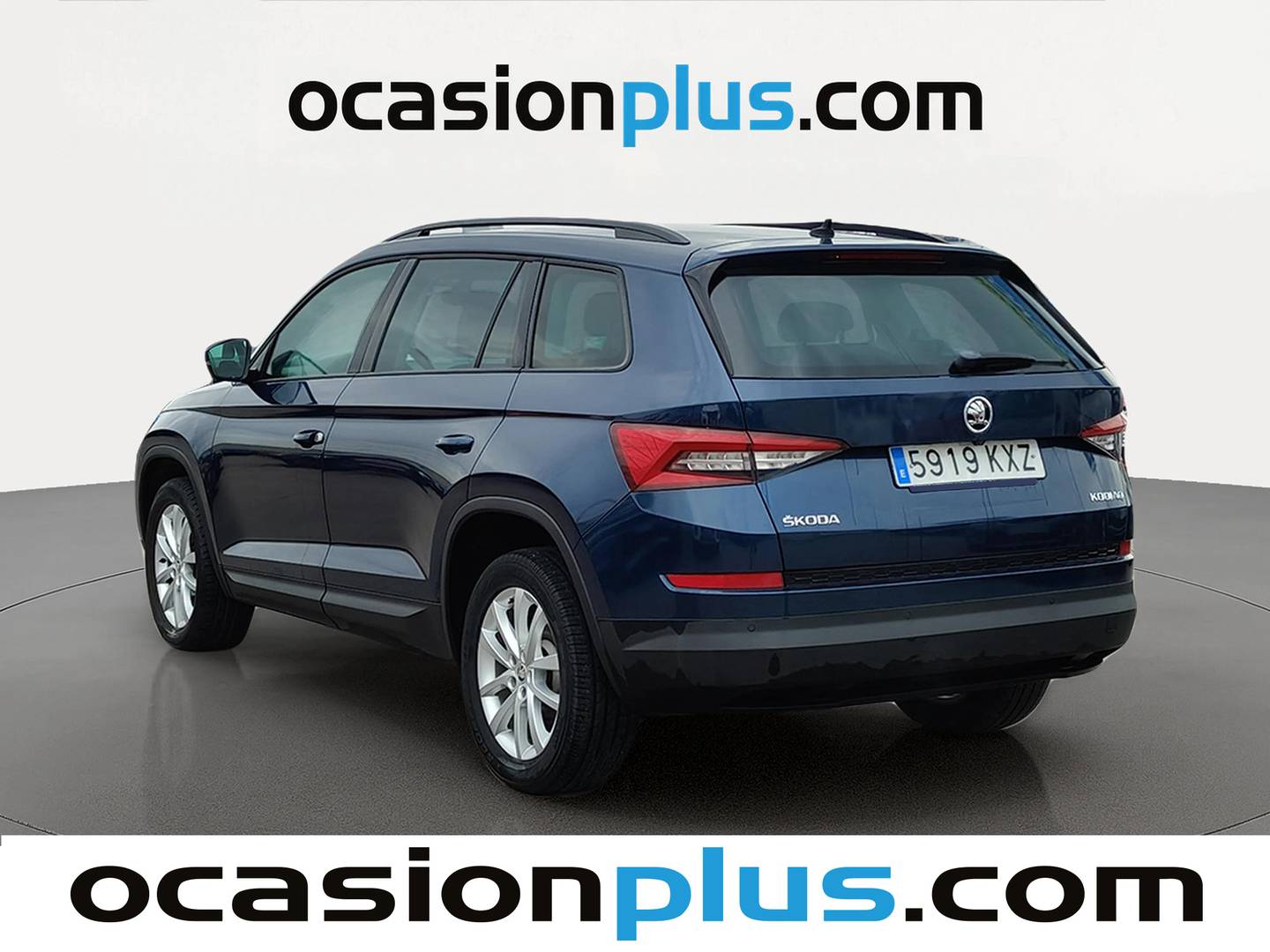 Foto trasera Skoda Kodiaq Skoda Kodiaq 1.5 TSI Ambition 4x2 DSG (150 CV) 7 Plazas izquierda