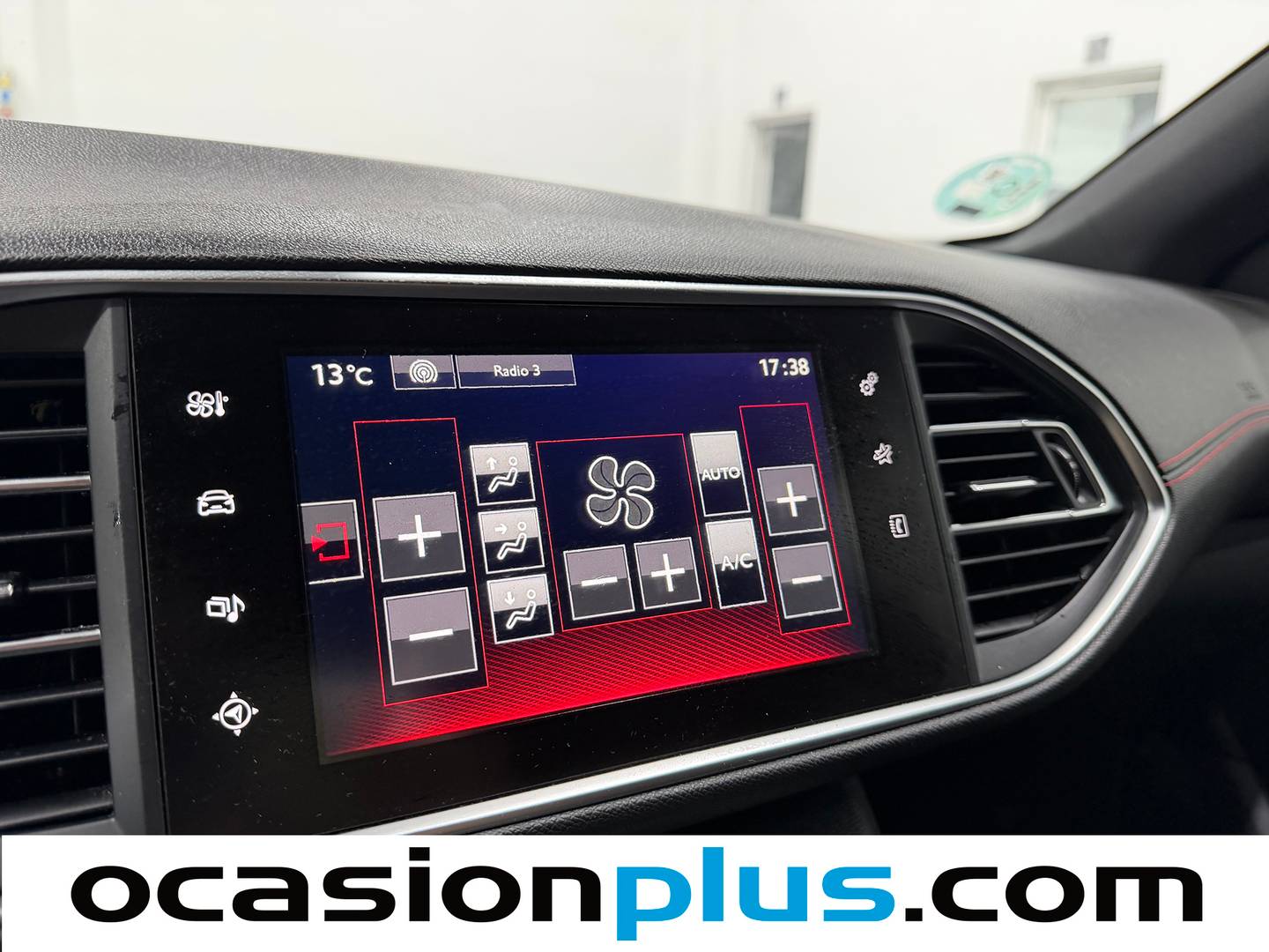 Foto Peugeot 308 Peugeot 308 2.0 BlueHDI GT Line (150 CV)