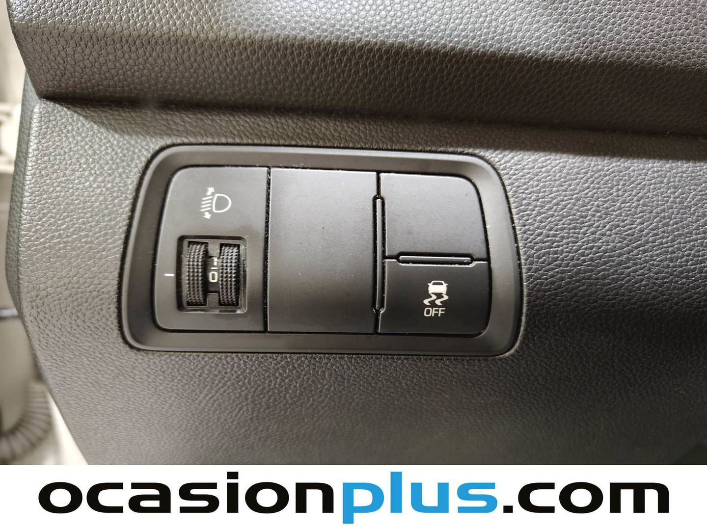 Hyundai i20 Hyundai i20 1.2 MPI Essence LE (75 CV) de segunda mano